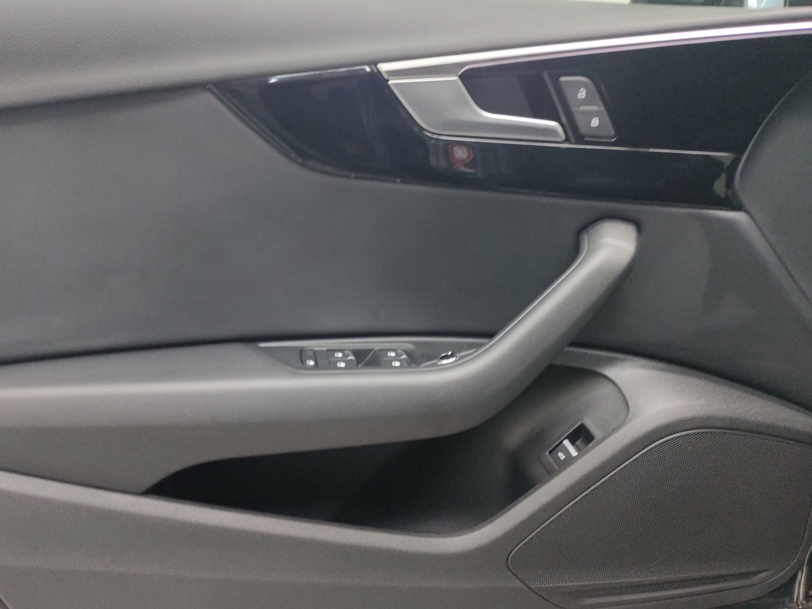 Audi A4 Avant – Foto 8