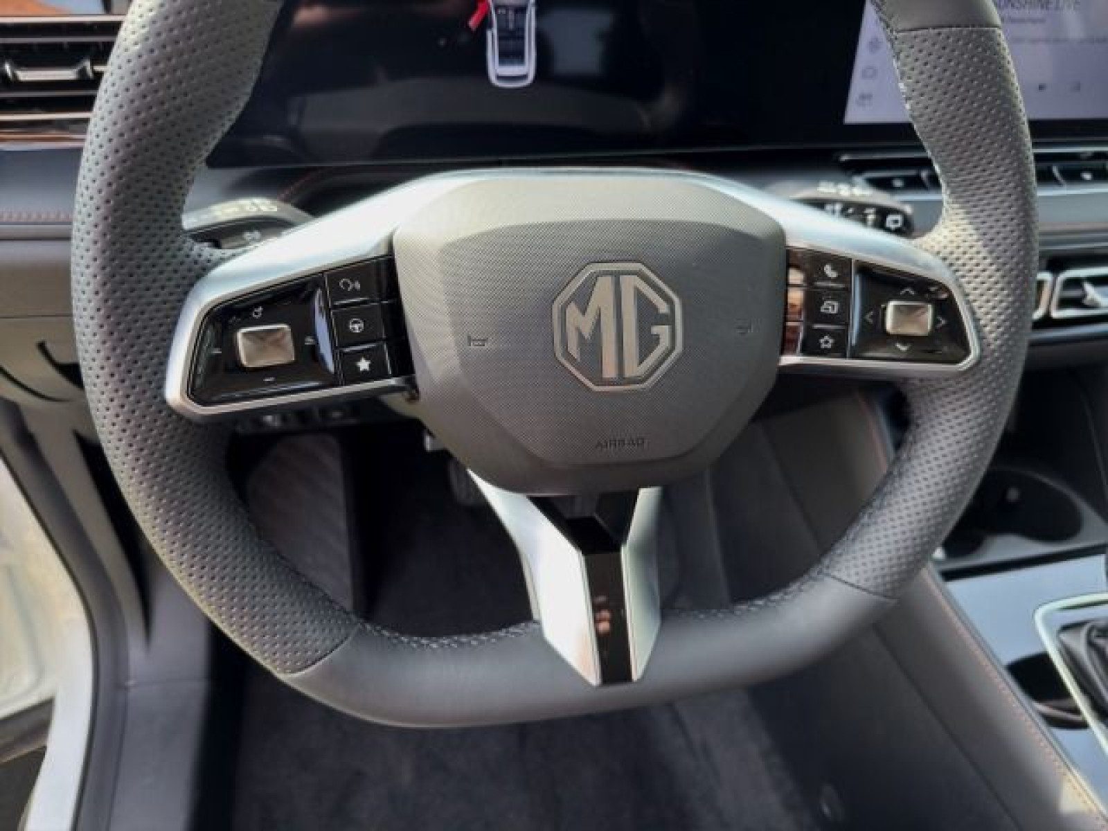 MG HS – Bild 9