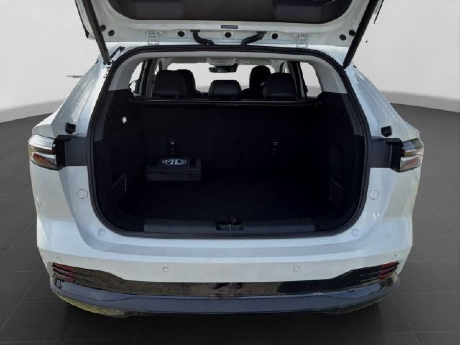 MG HS – Bild 16