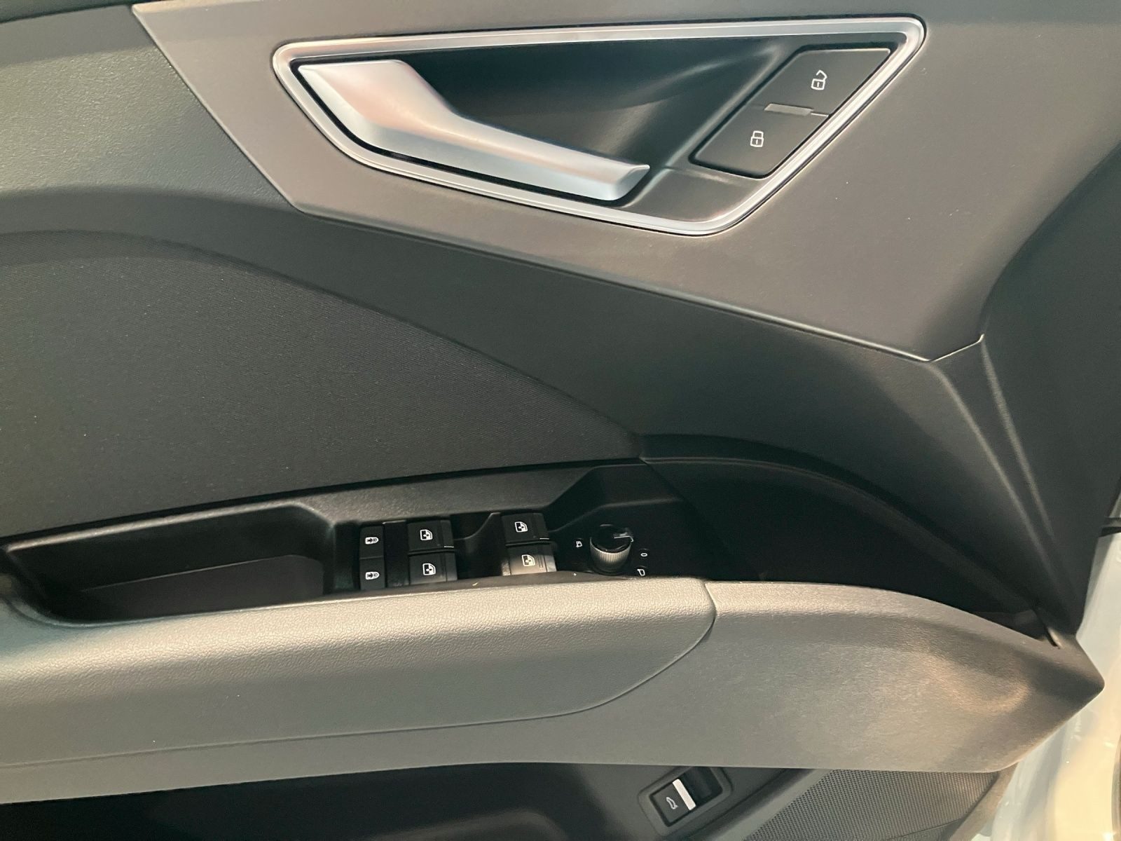 Audi Q4 e-tron – Bild 8
