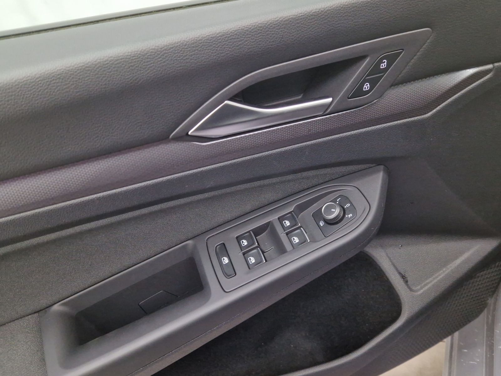 Volkswagen Golf – Bild 8