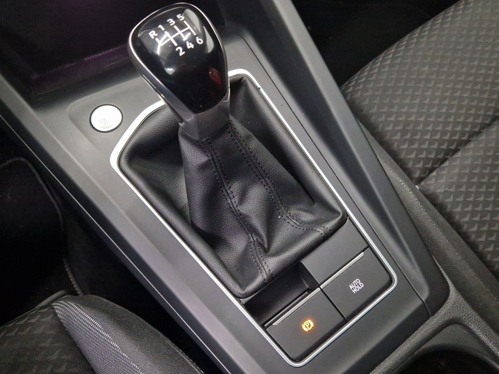 Volkswagen Golf – Bild 11