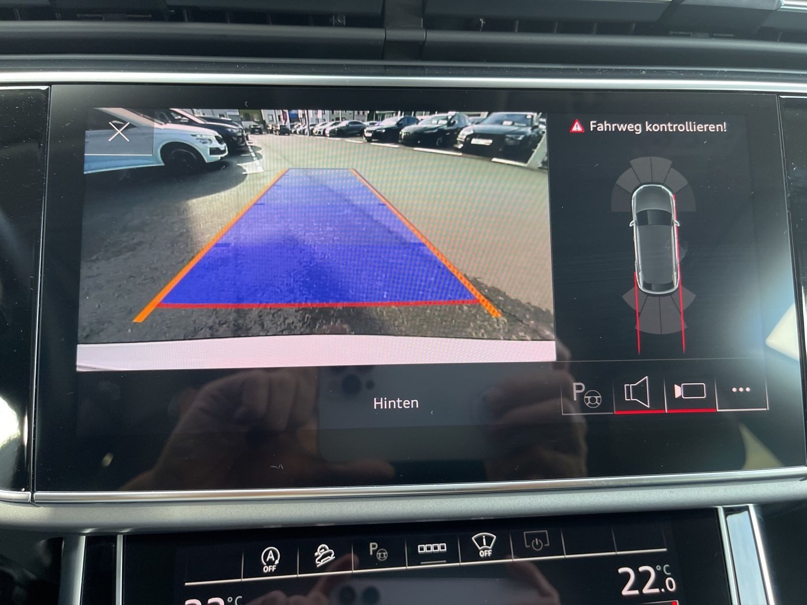 Audi Q8 – Bild 16