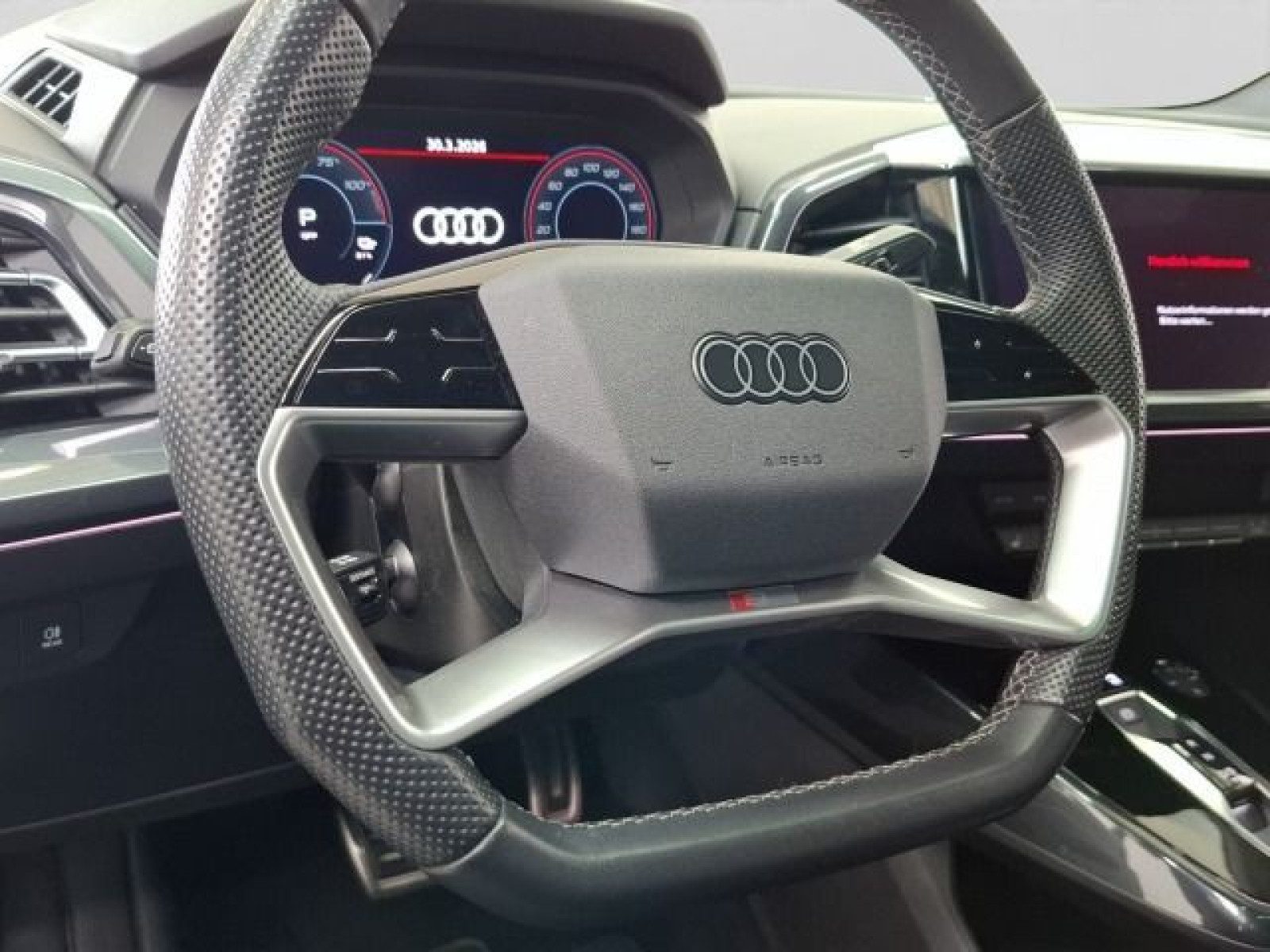 Audi Q4 e-tron – Bild 9