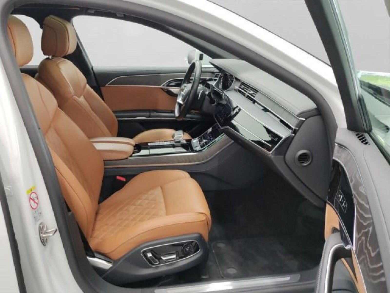 Audi A8 – Bild 4