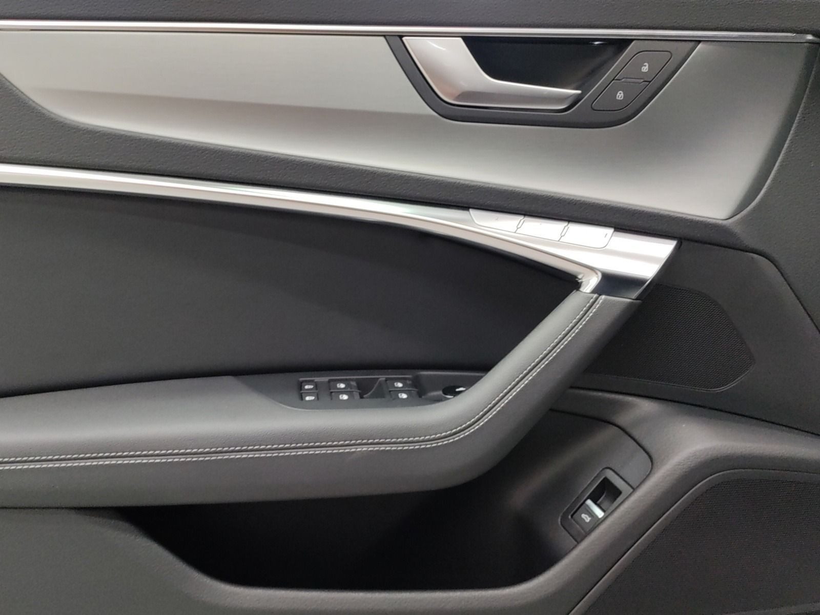 Audi A6 Avant – Foto 8
