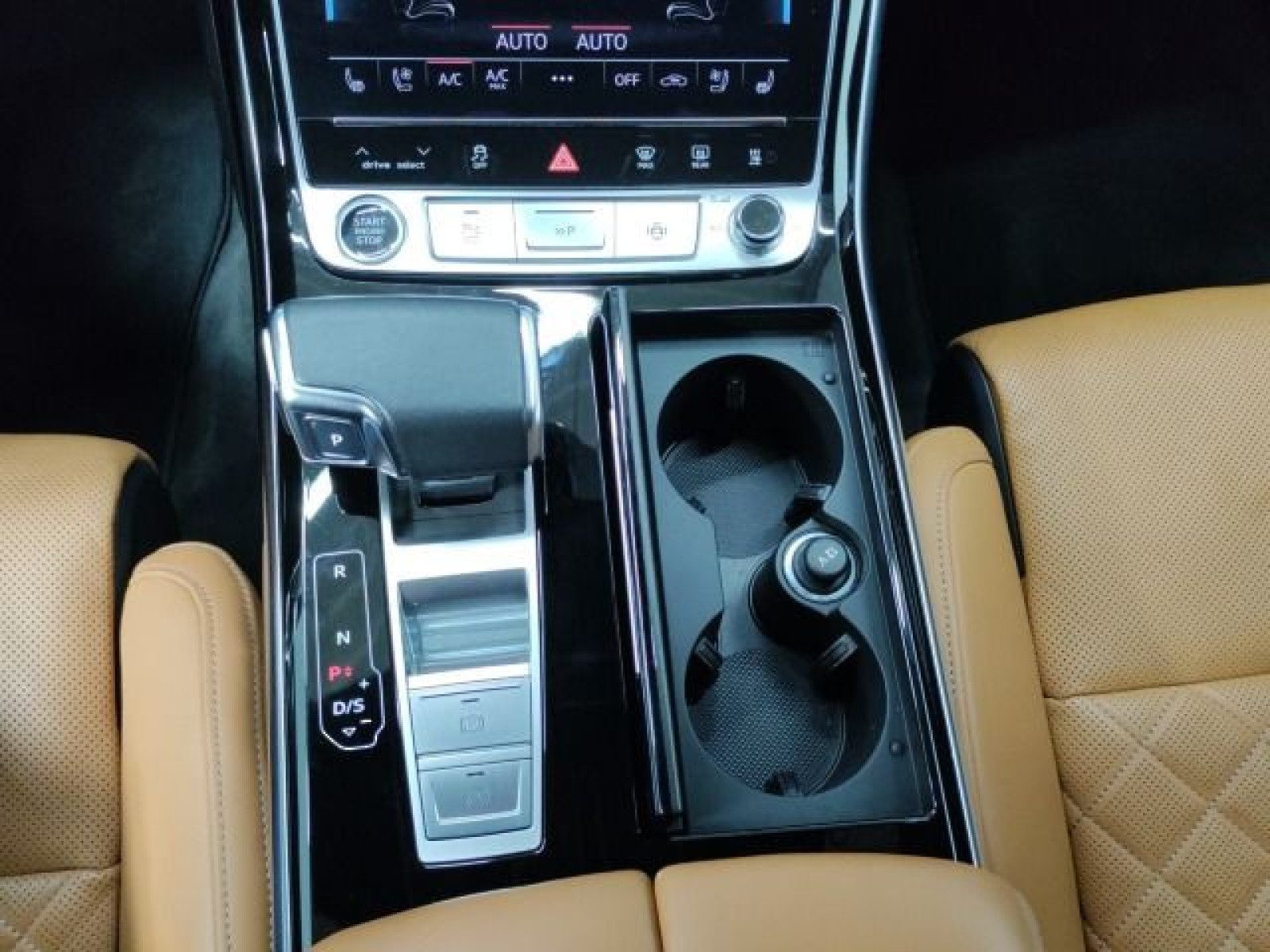 Audi A8 – Bild 11