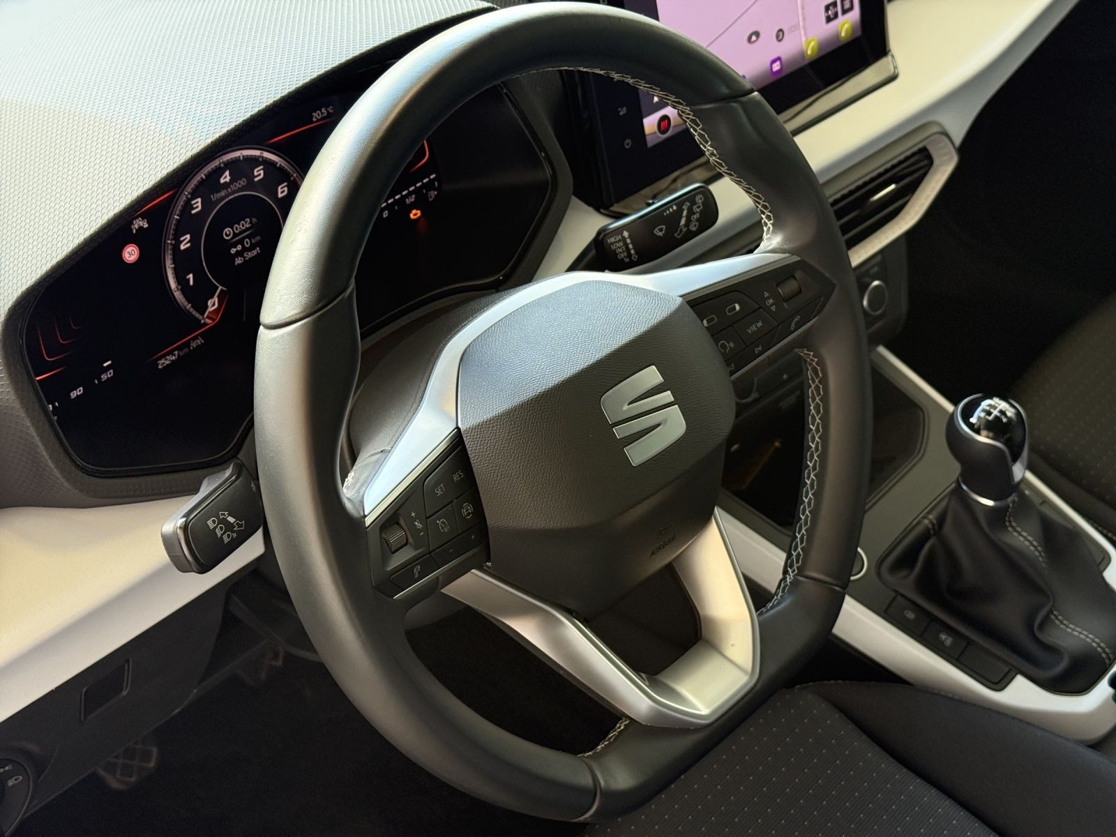 Seat Arona – Bild 9