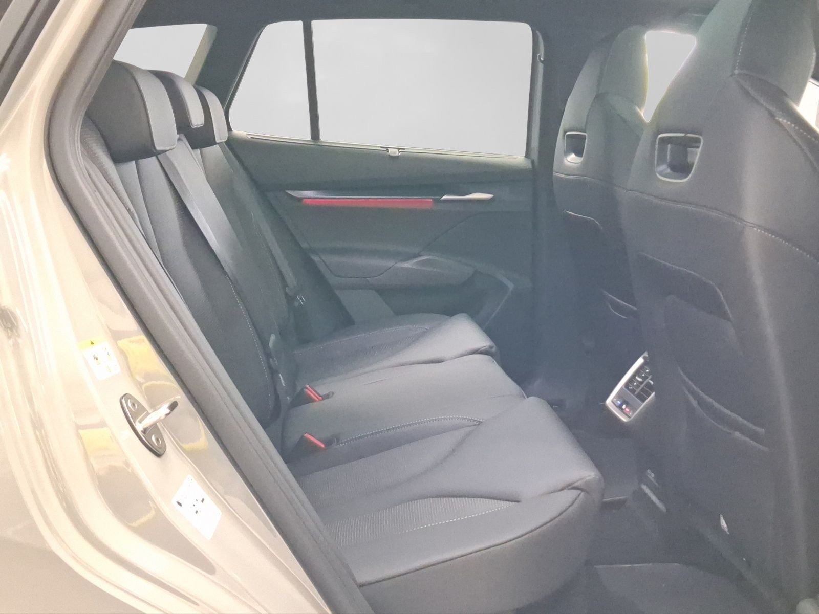 Skoda Enyaq – Foto 6