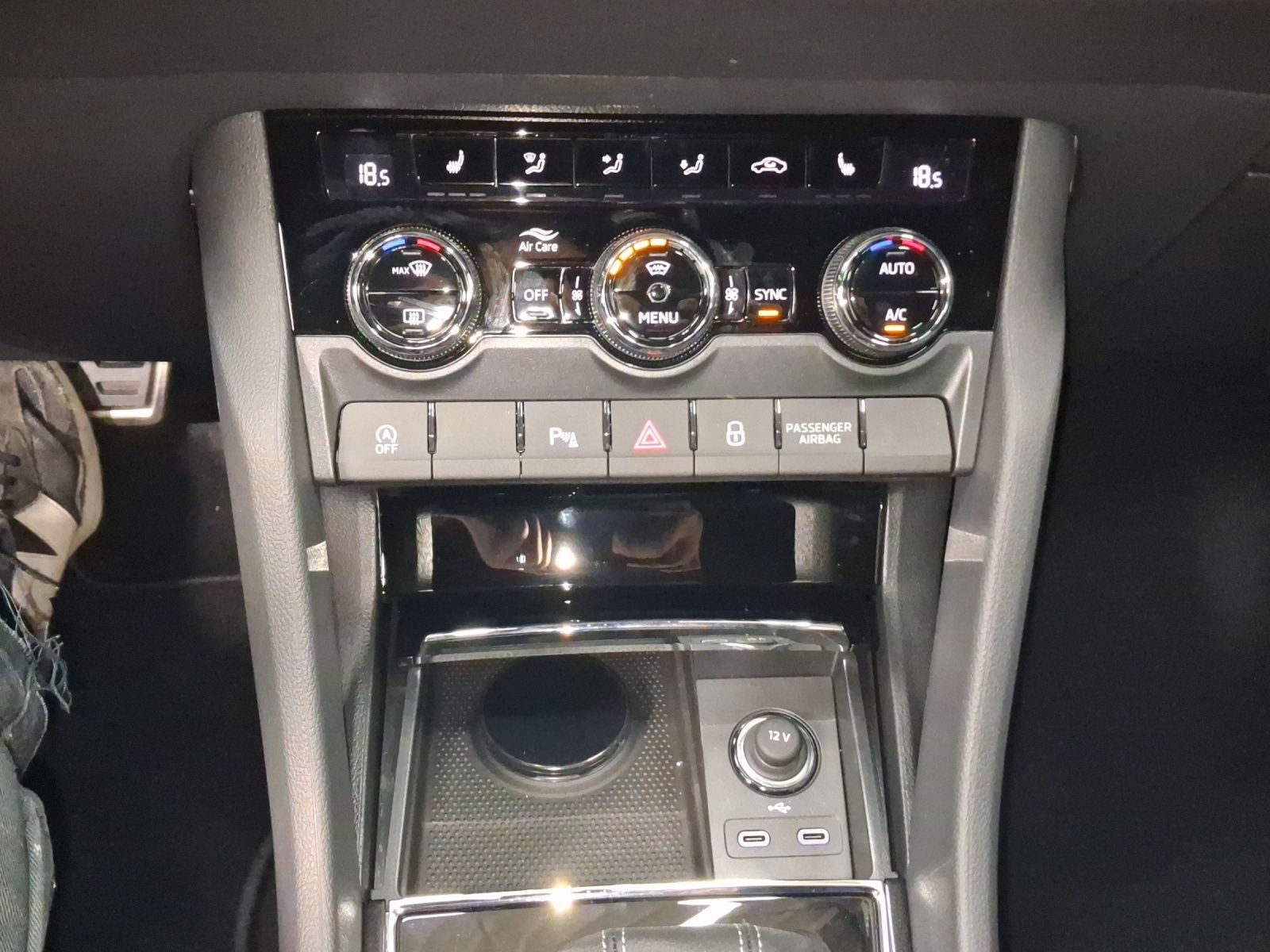 Skoda Karoq – Foto 16