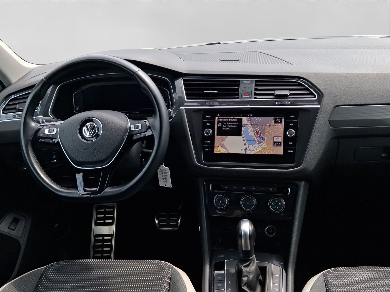 Volkswagen Tiguan – Foto 5