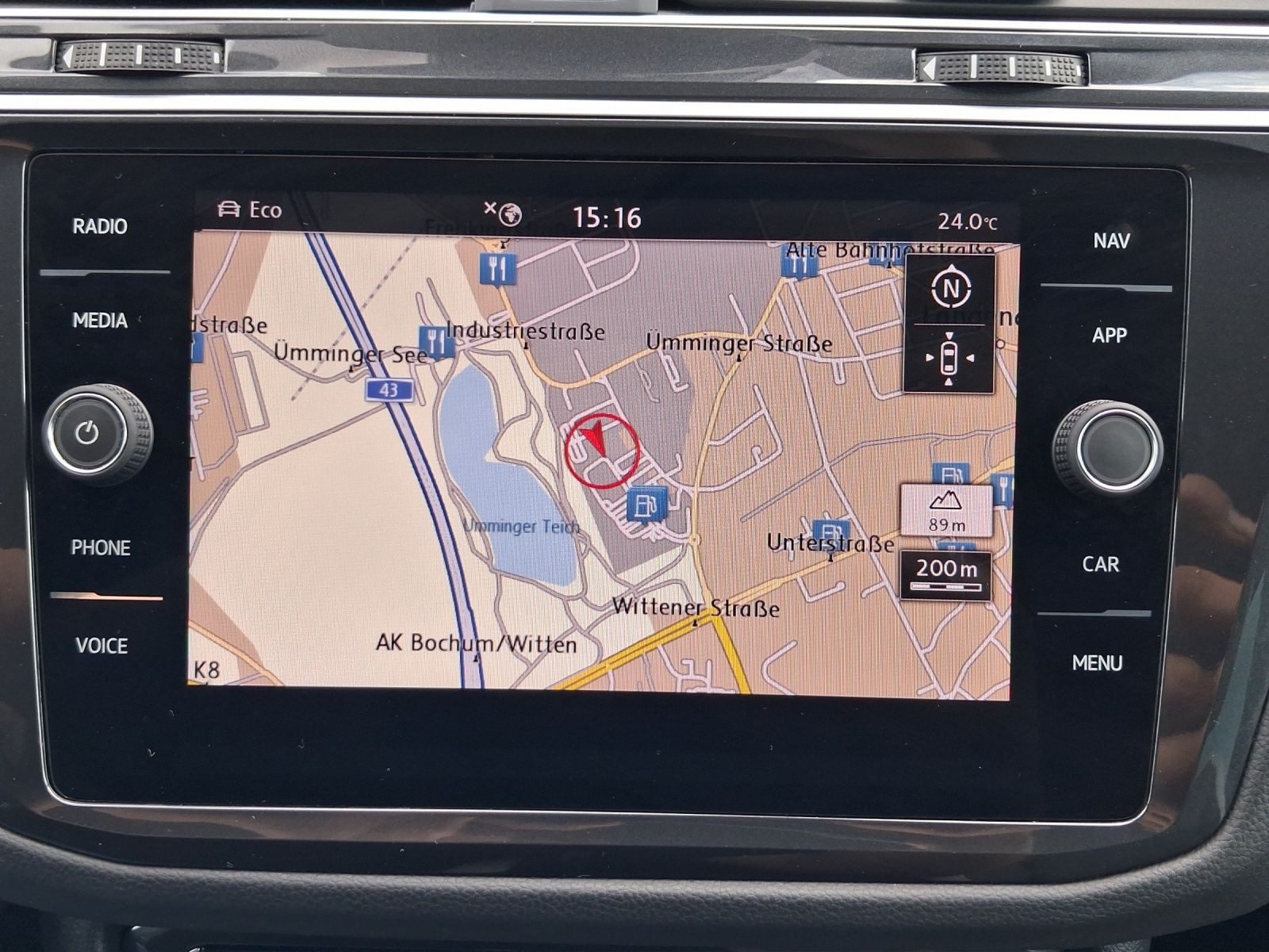 Volkswagen Tiguan – Foto 12