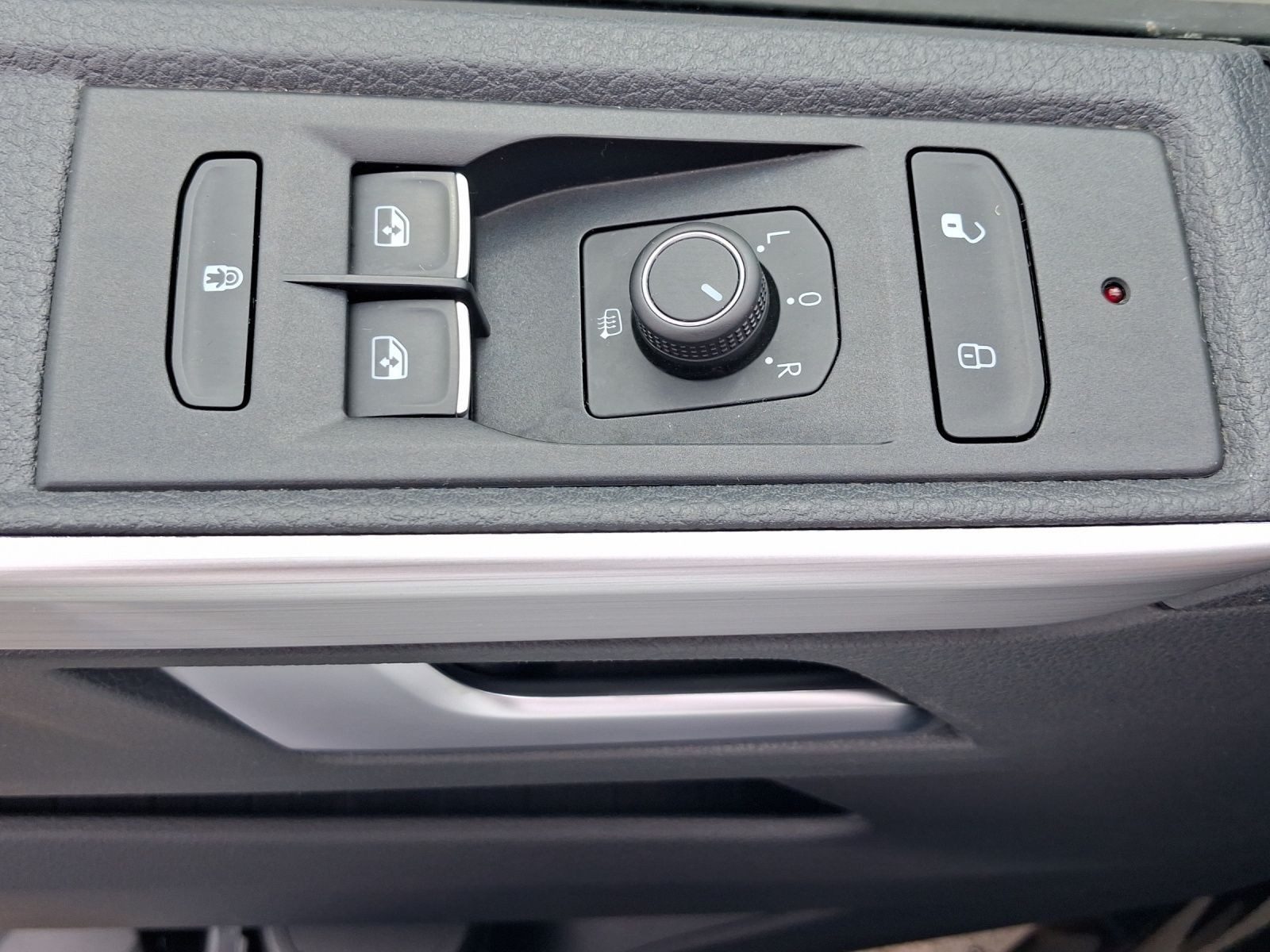 Volkswagen T6.1 California – Bild 8
