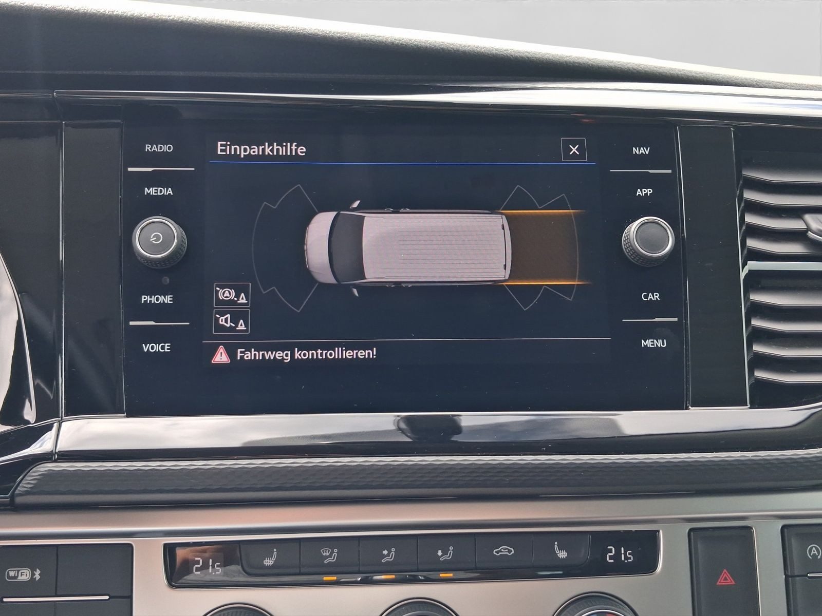 Volkswagen T6.1 California – Bild 12