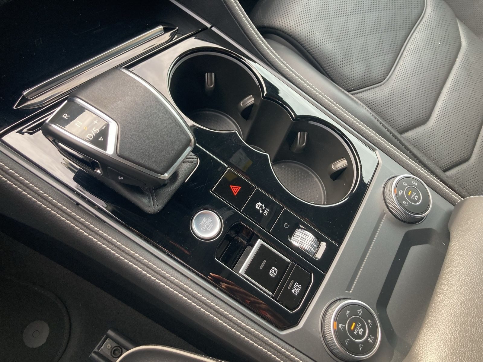 Volkswagen Touareg – Bild 11
