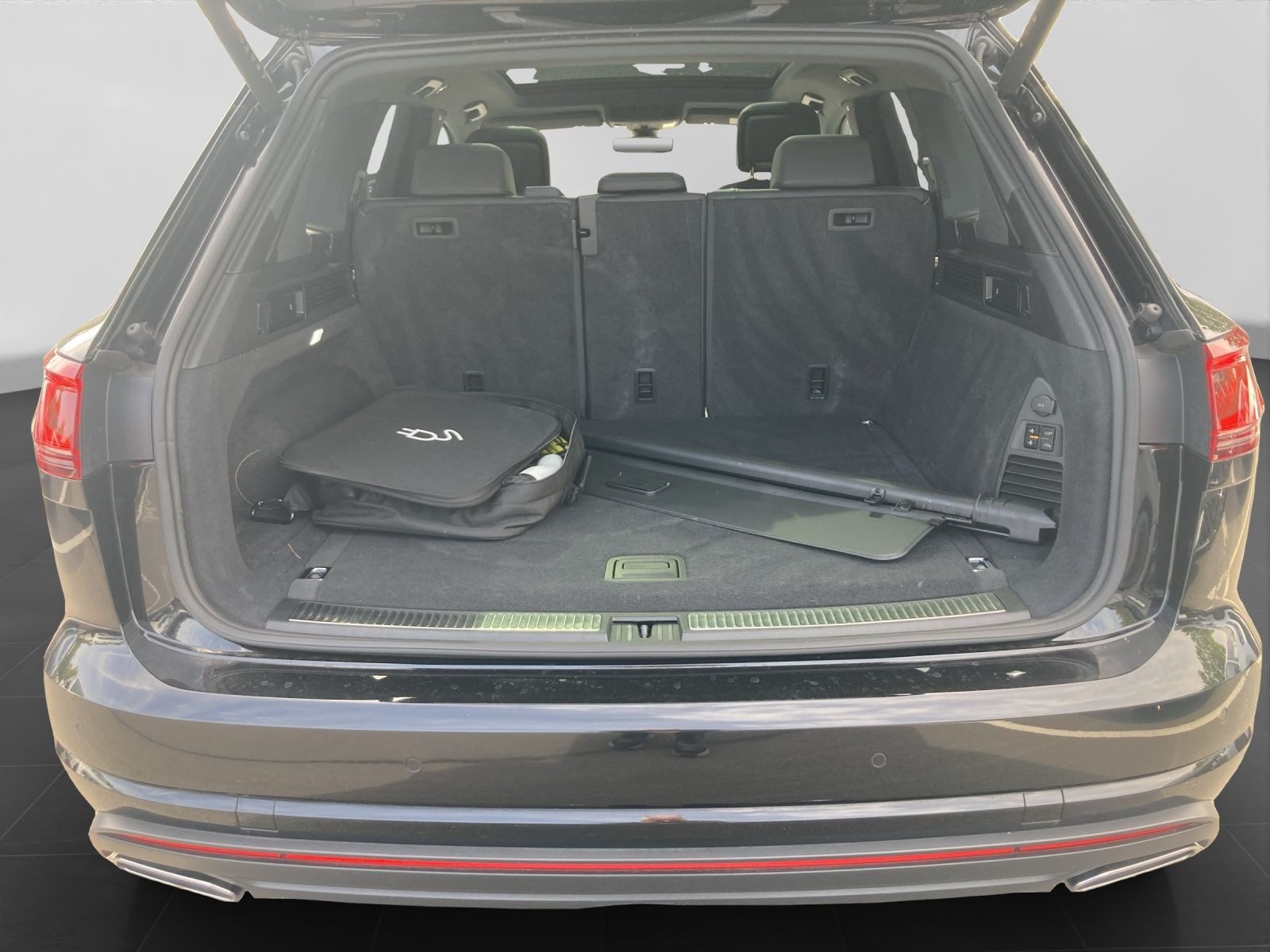 Volkswagen Touareg – Bild 17