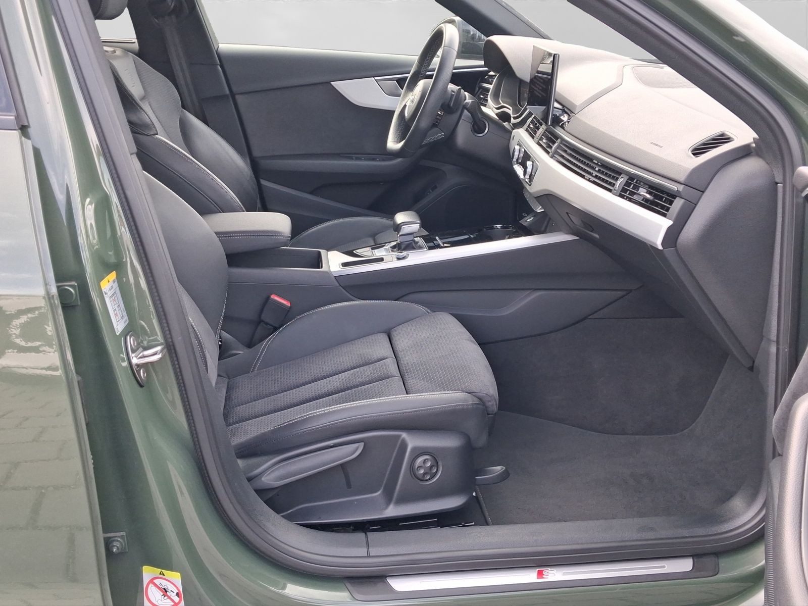 Audi A4 Avant – Foto 4