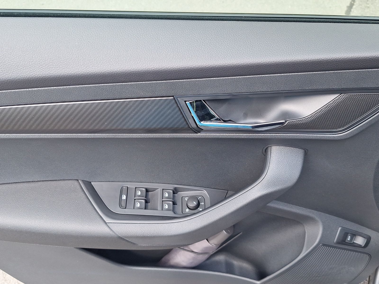 Skoda Karoq – Foto 8
