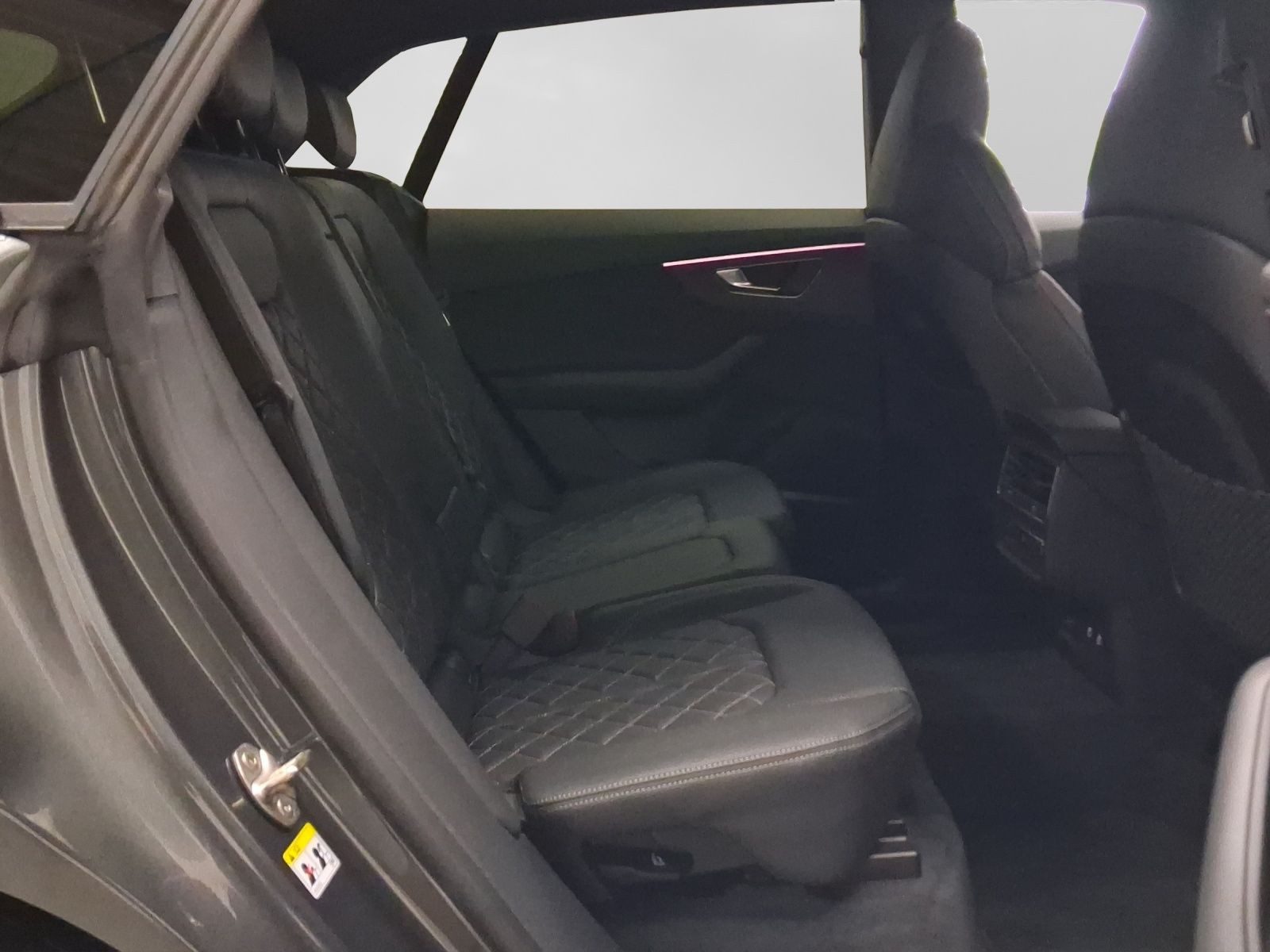 Audi Q8 – Foto 6