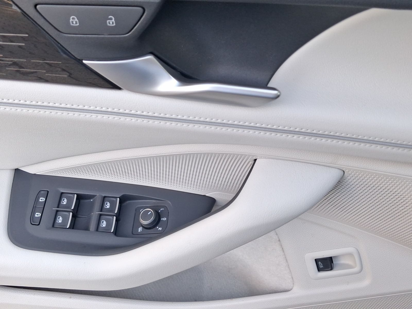 Volkswagen Passat Variant – Bild 8