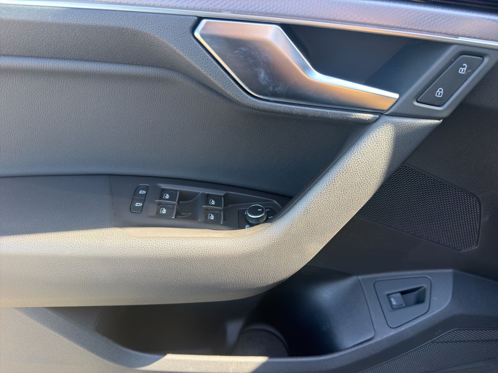 Volkswagen Touareg – Bild 8