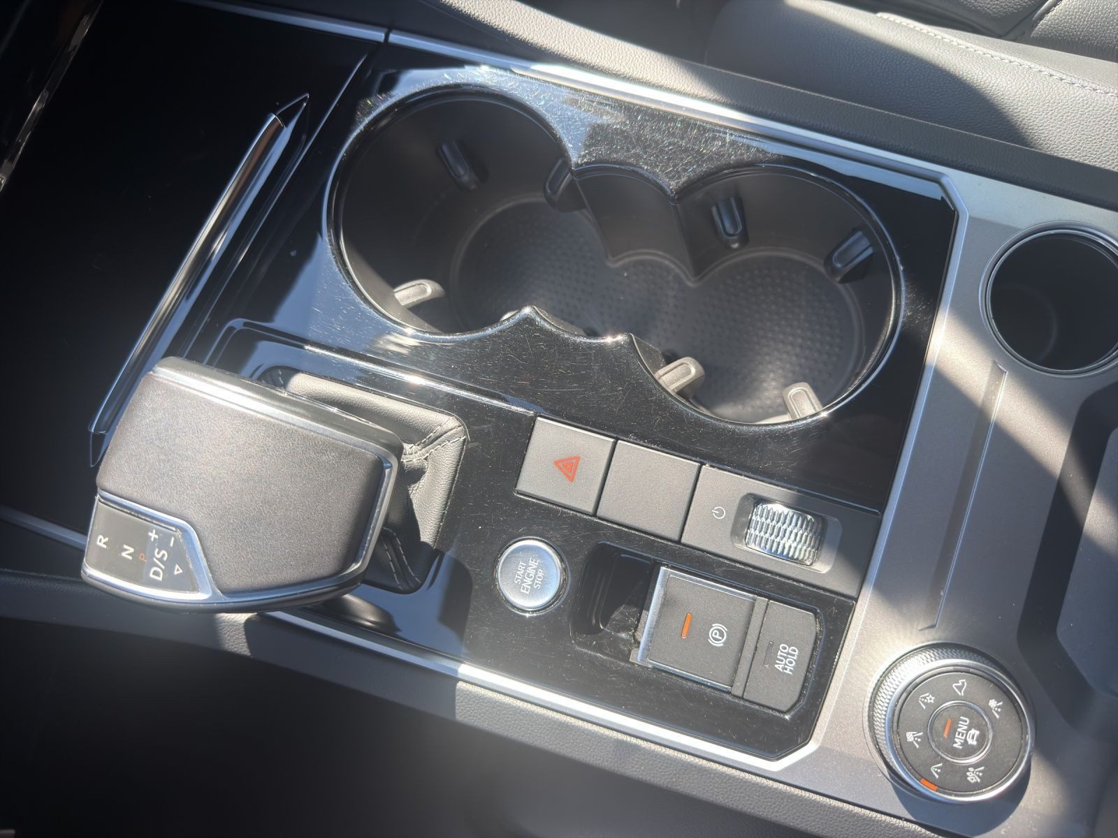 Volkswagen Touareg – Bild 11