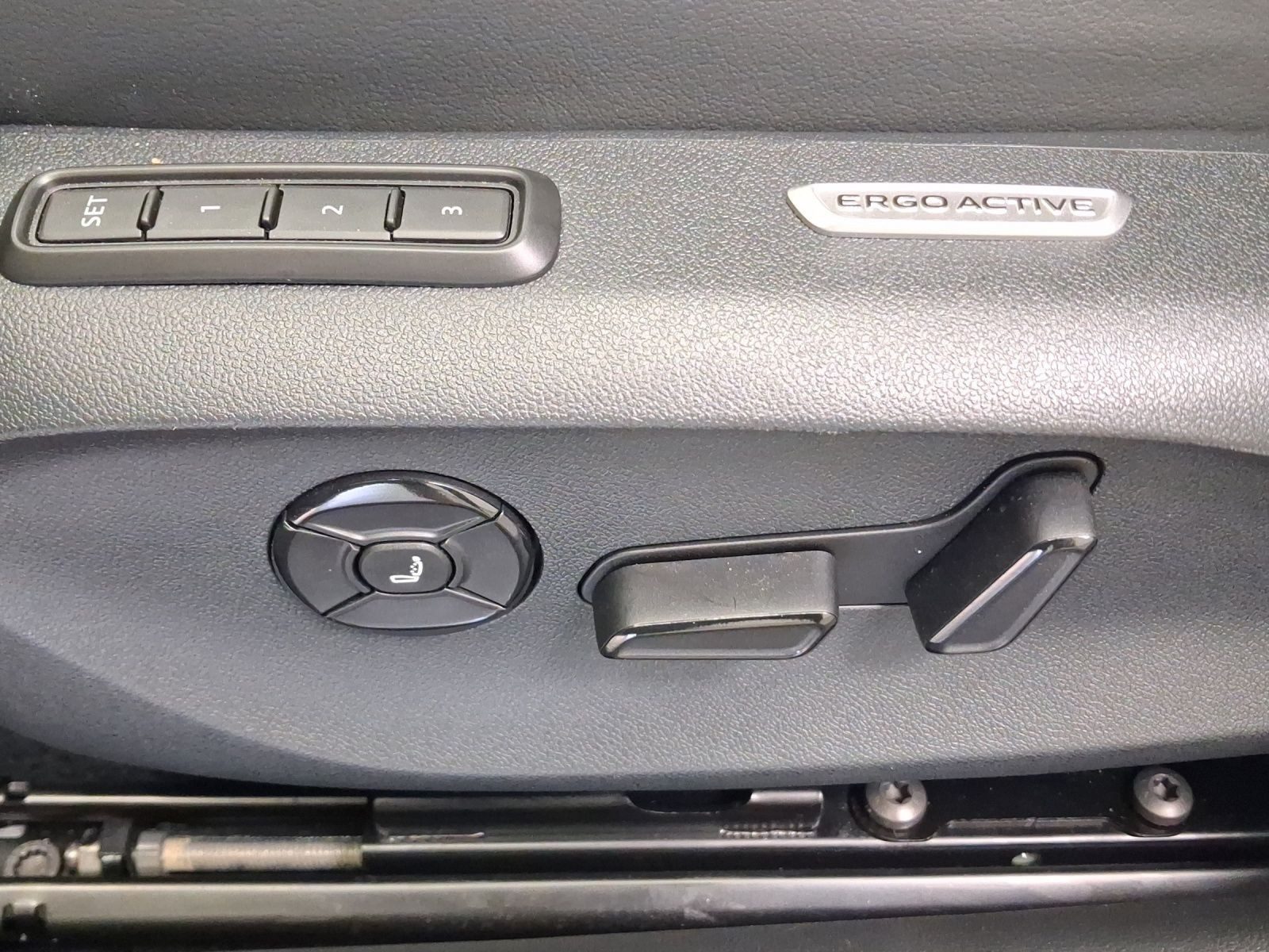 Volkswagen Passat Variant – Foto 18