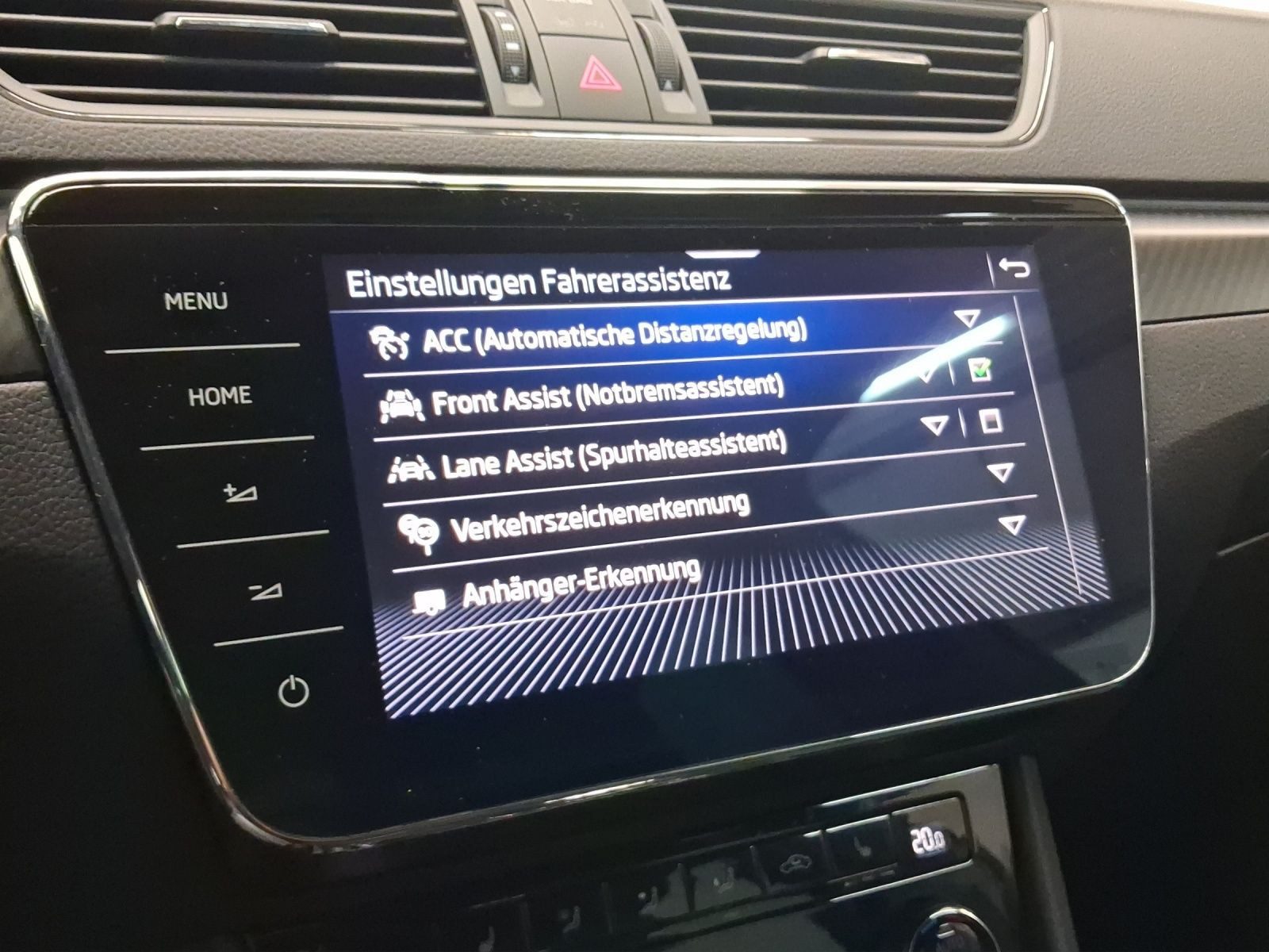 Skoda Superb – Bild 12