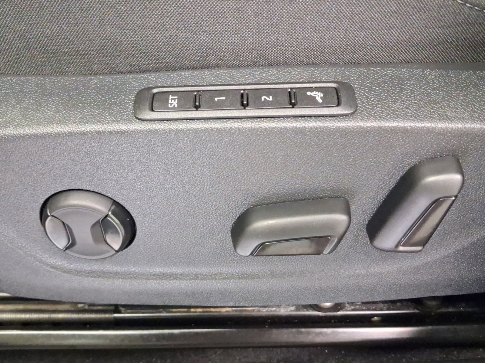 Skoda Enyaq – Foto 19