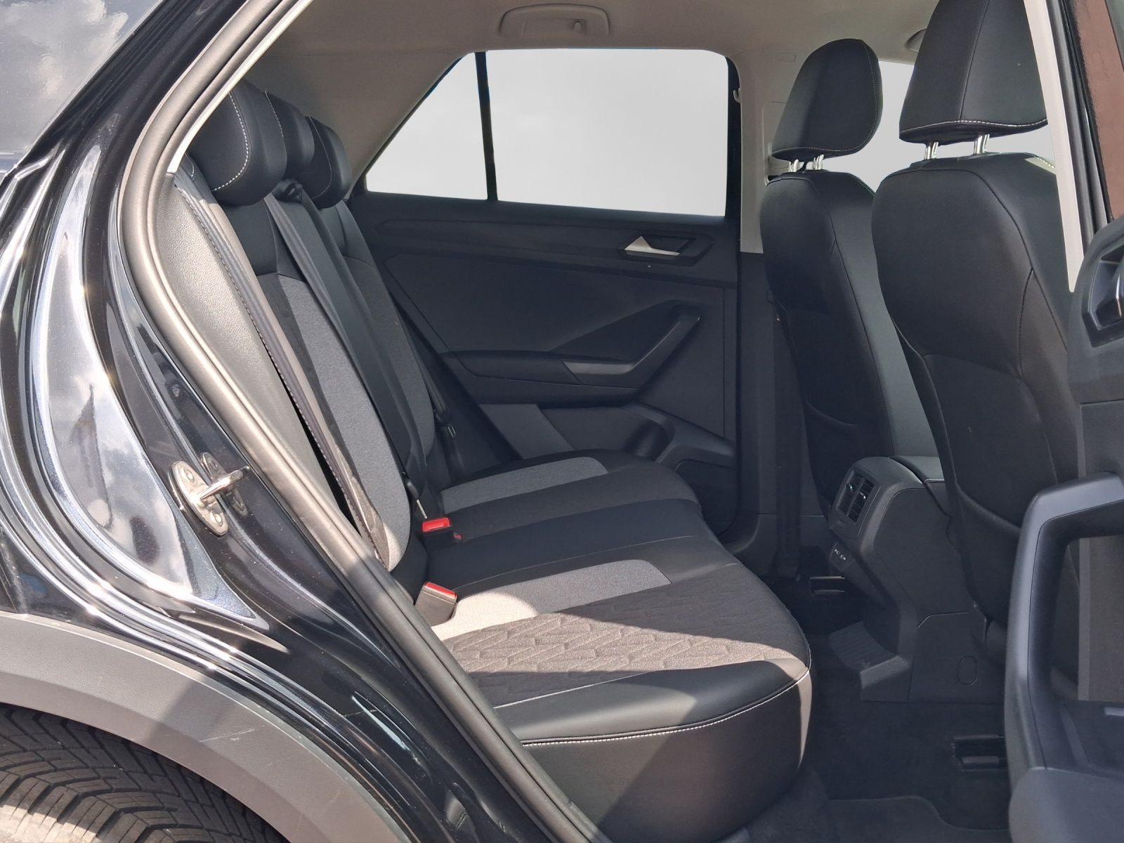 Volkswagen T-Roc – Foto 6