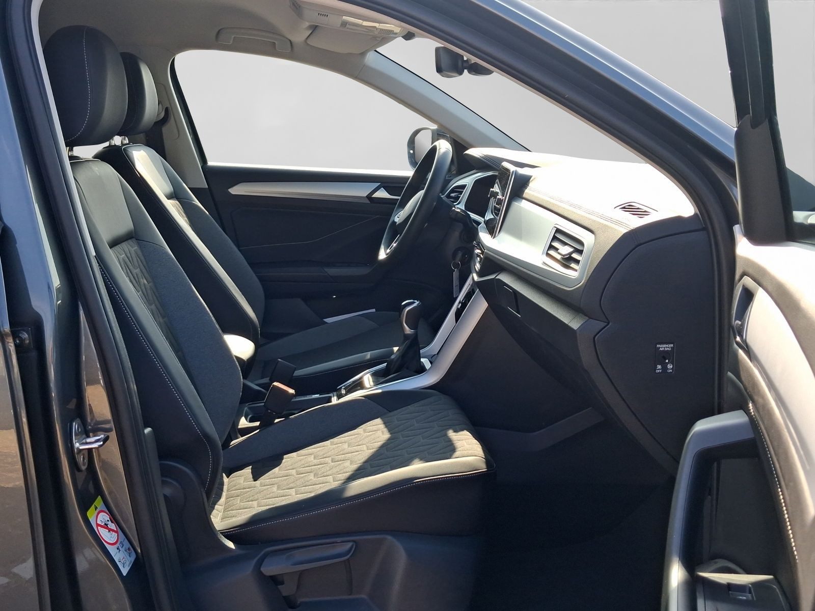 Volkswagen T-Roc – Foto 4