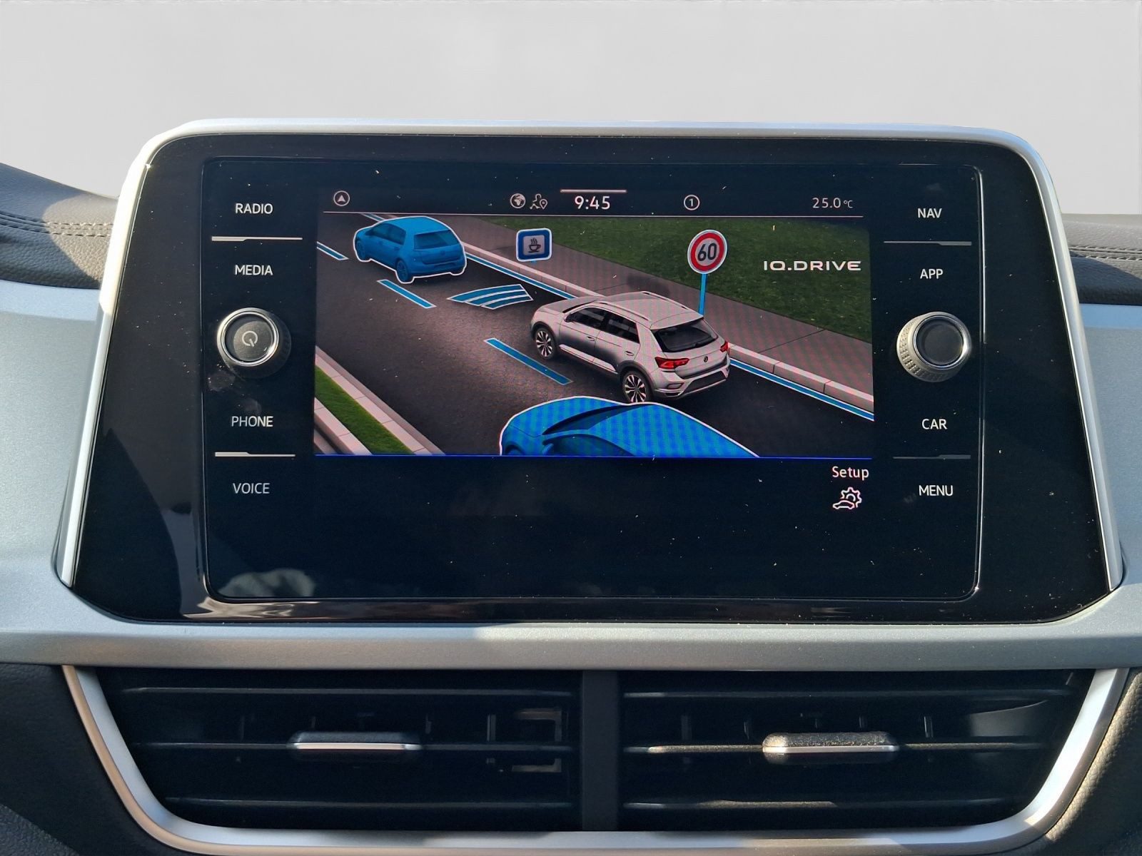 Volkswagen T-Roc – Foto 14