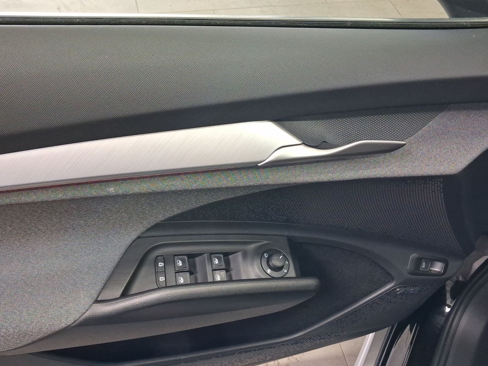 Skoda Enyaq – Bild 8