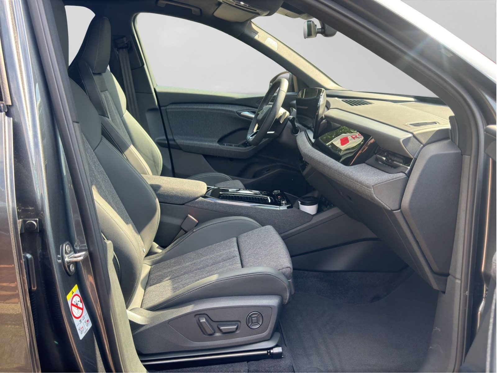Audi Q6 e-tron – Foto 4