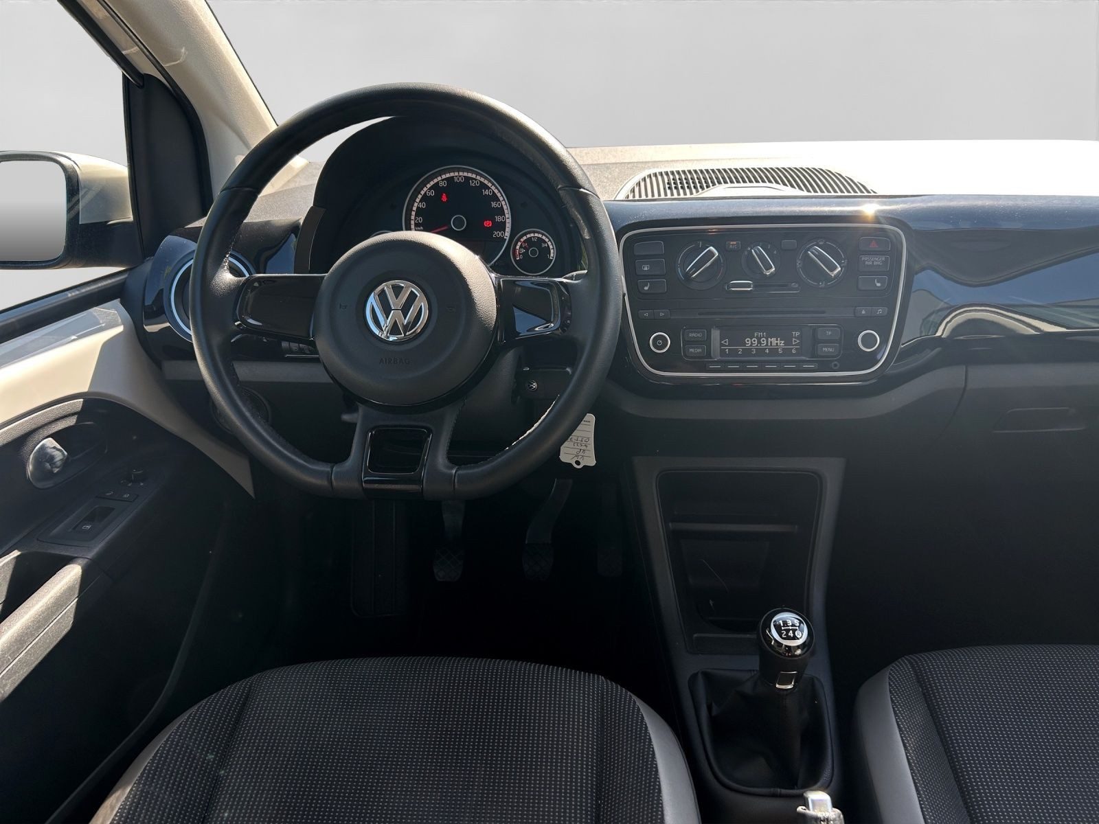 Volkswagen up! – Bild 5