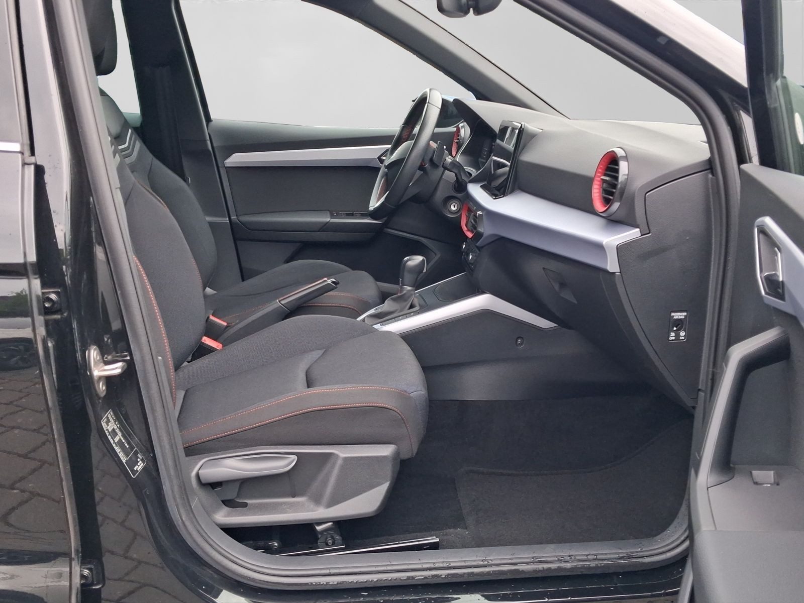 Seat Arona – Bild 4