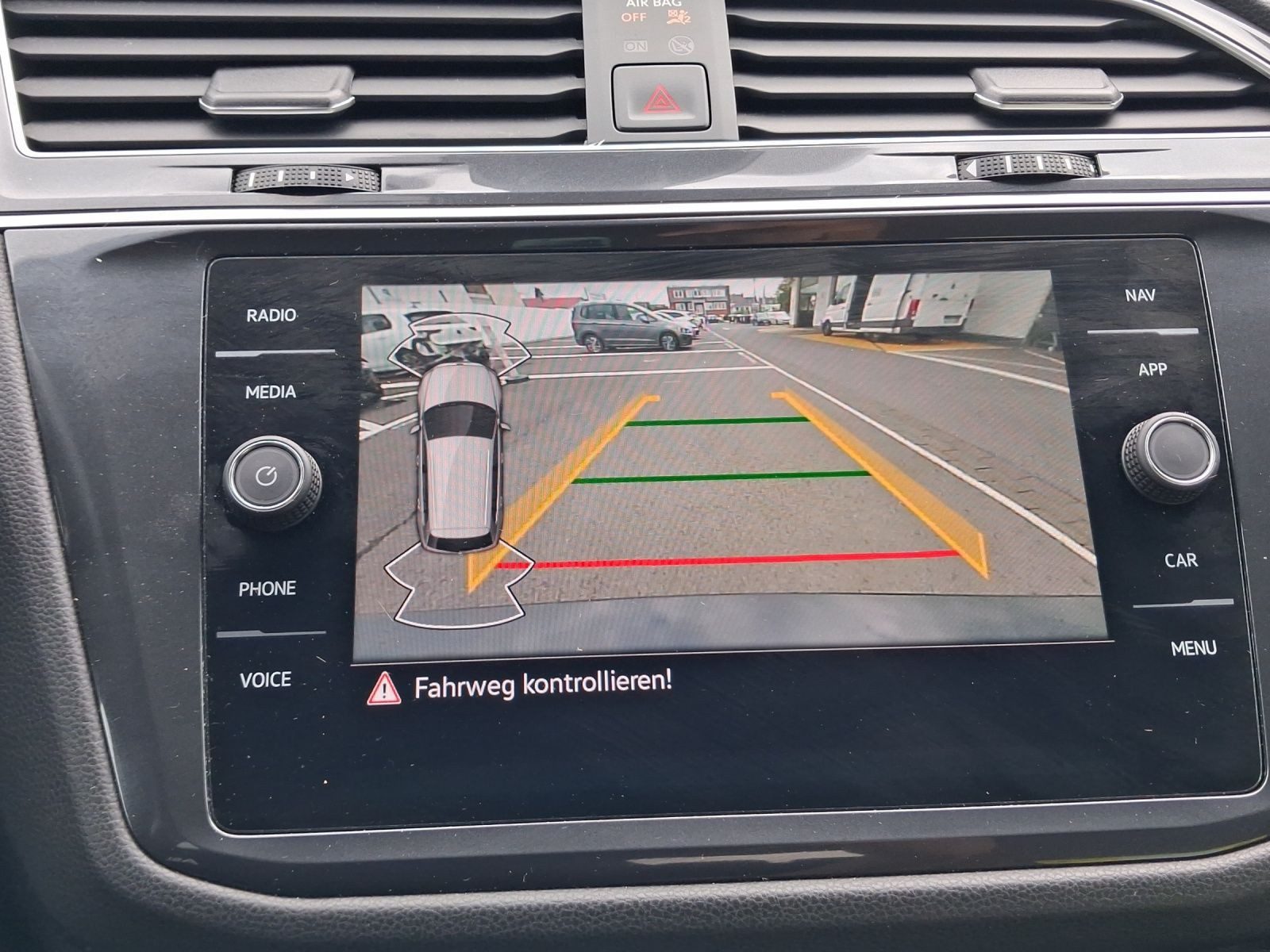 Volkswagen Tiguan Allspace – Bild 12