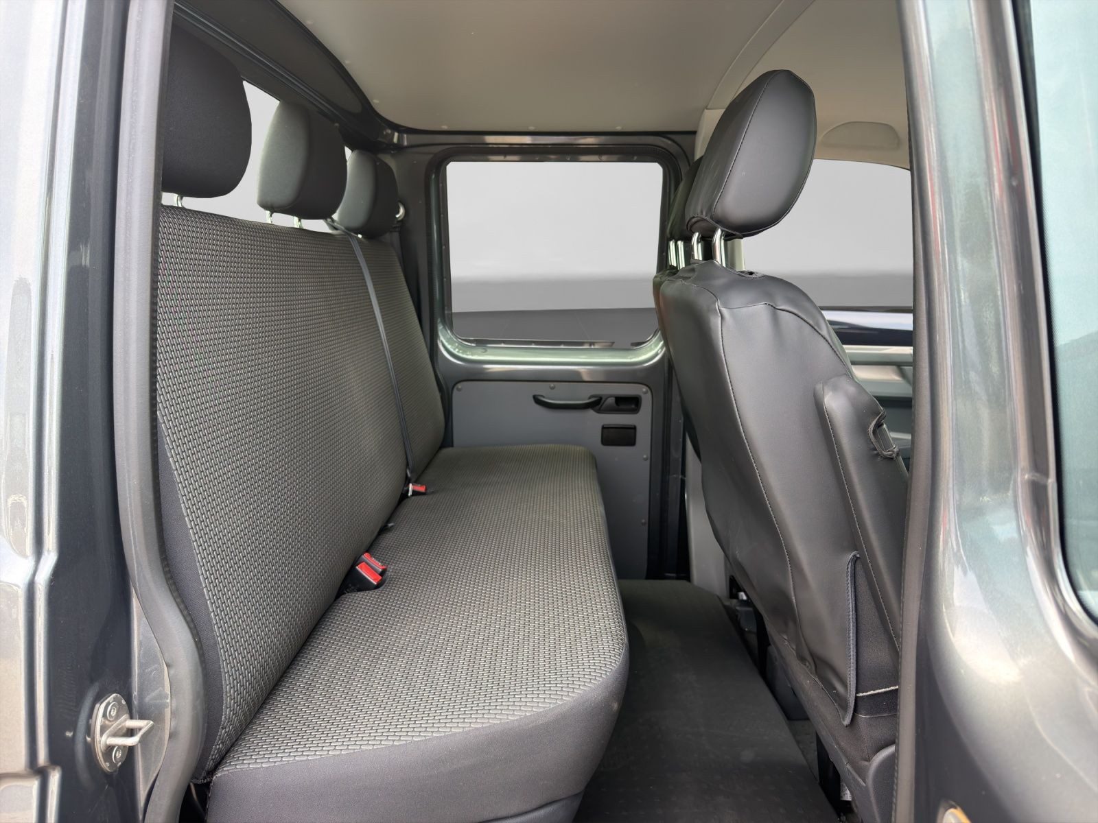Volkswagen T6.1 Pritsche – Bild 6