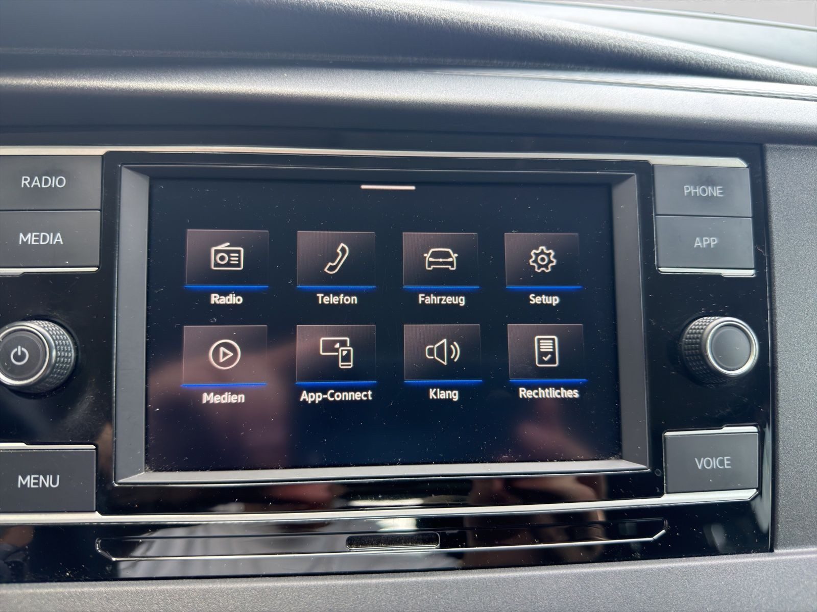 Volkswagen T6.1 Pritsche – Bild 16