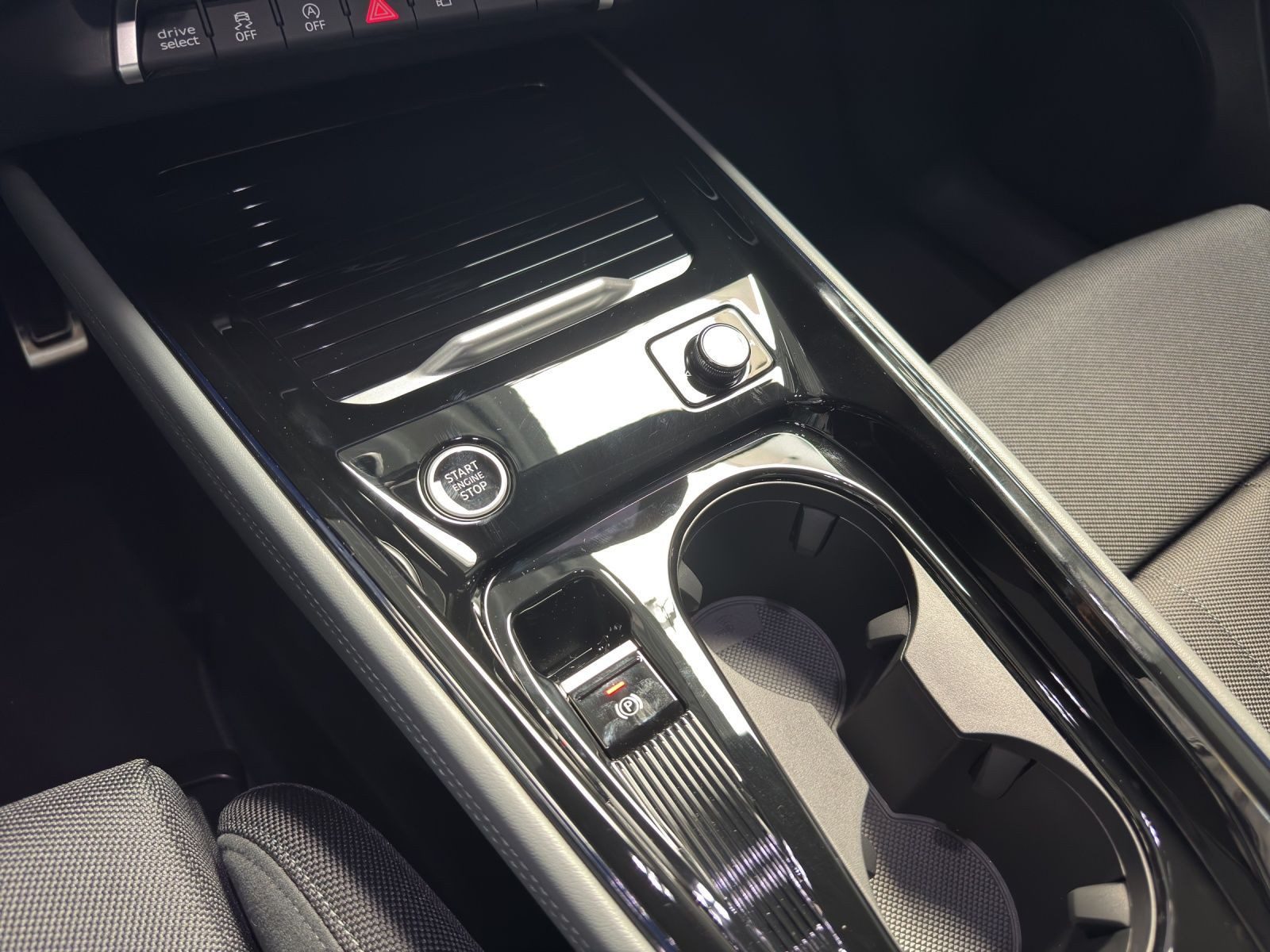 Audi Q3 – Foto 11