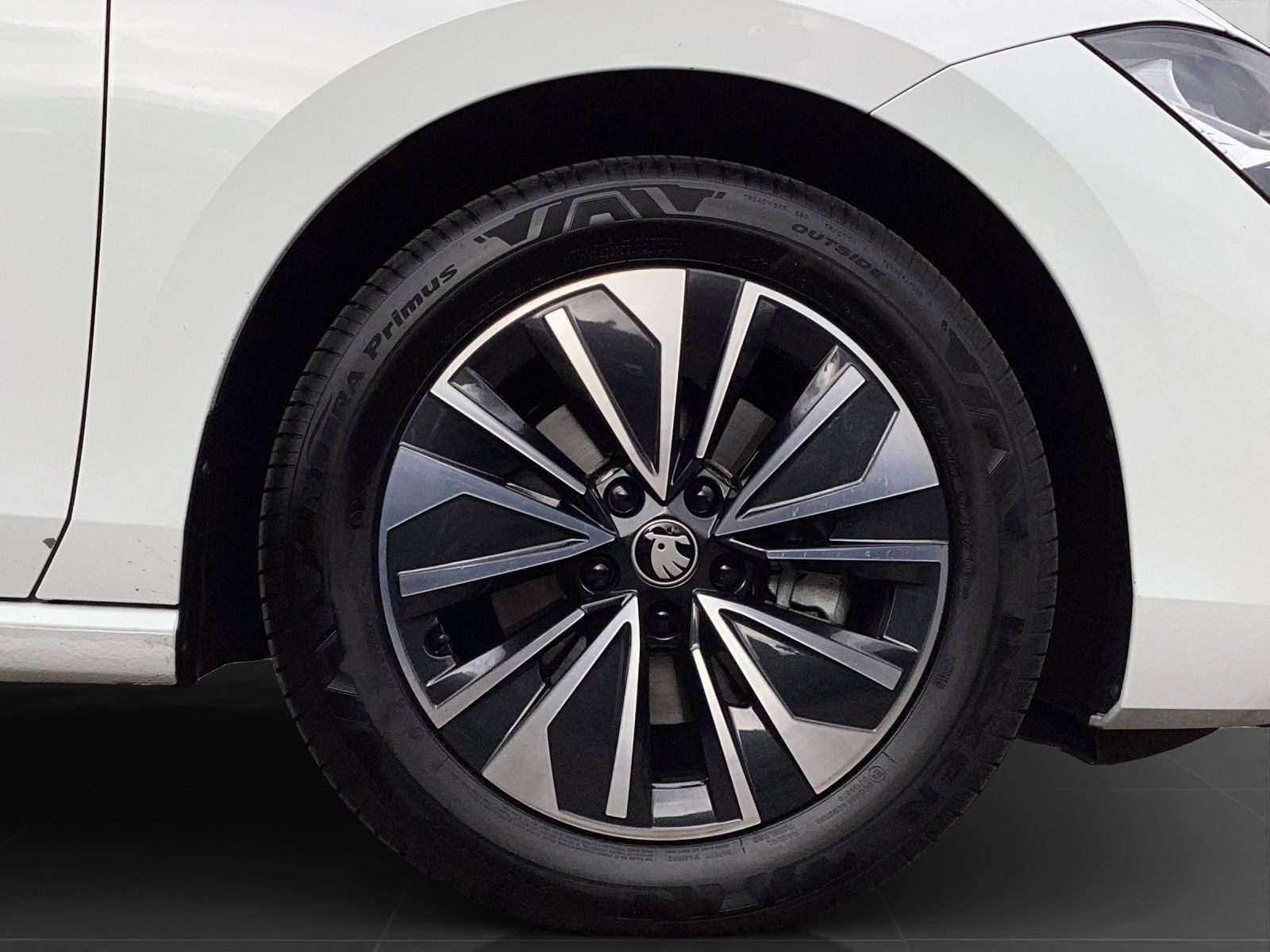 Skoda Superb – Foto 7