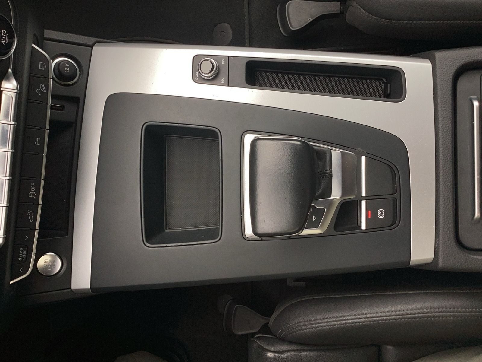 Audi Q5 Sportback – Foto 12