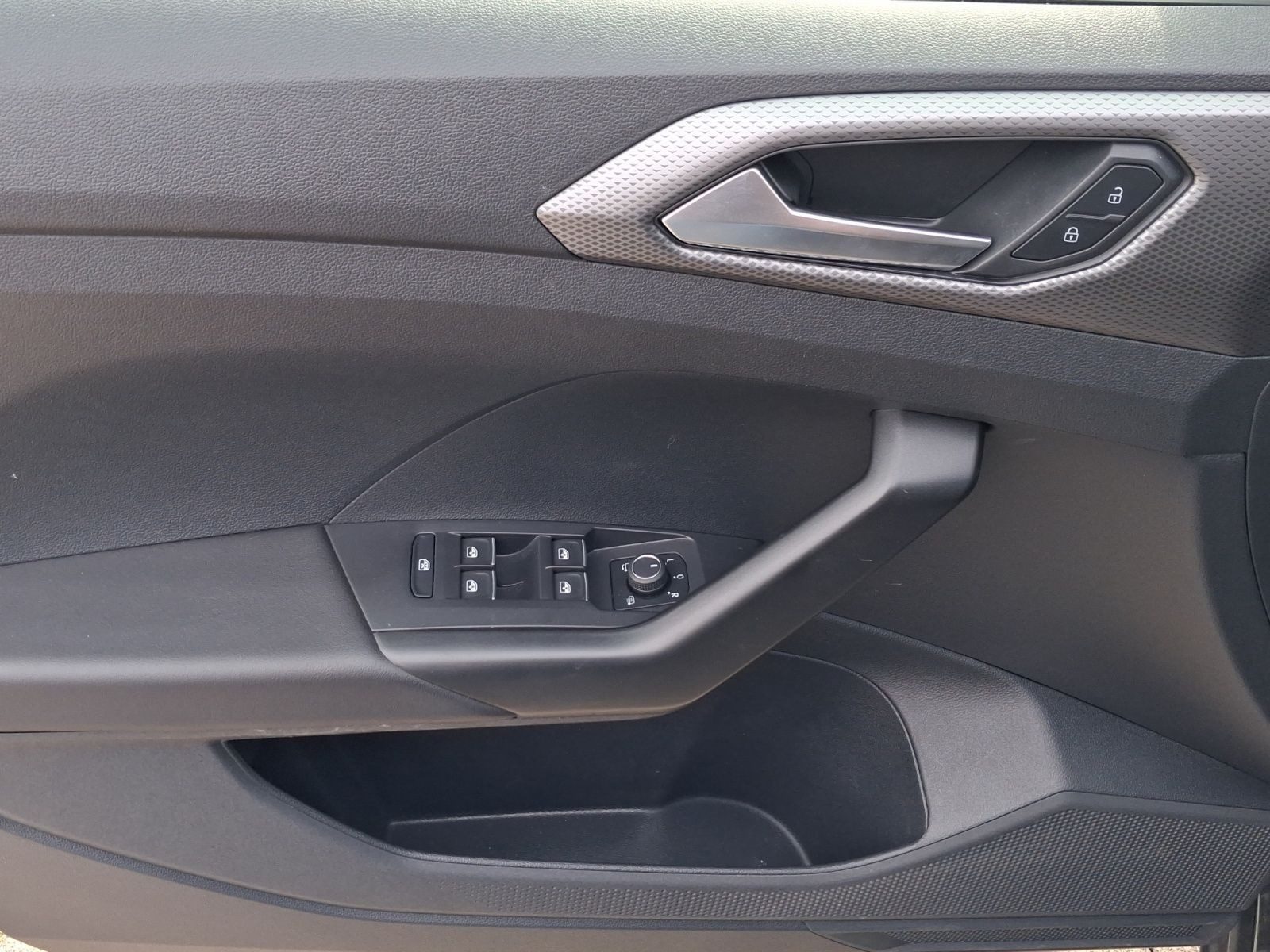 Volkswagen T-Cross – Foto 8