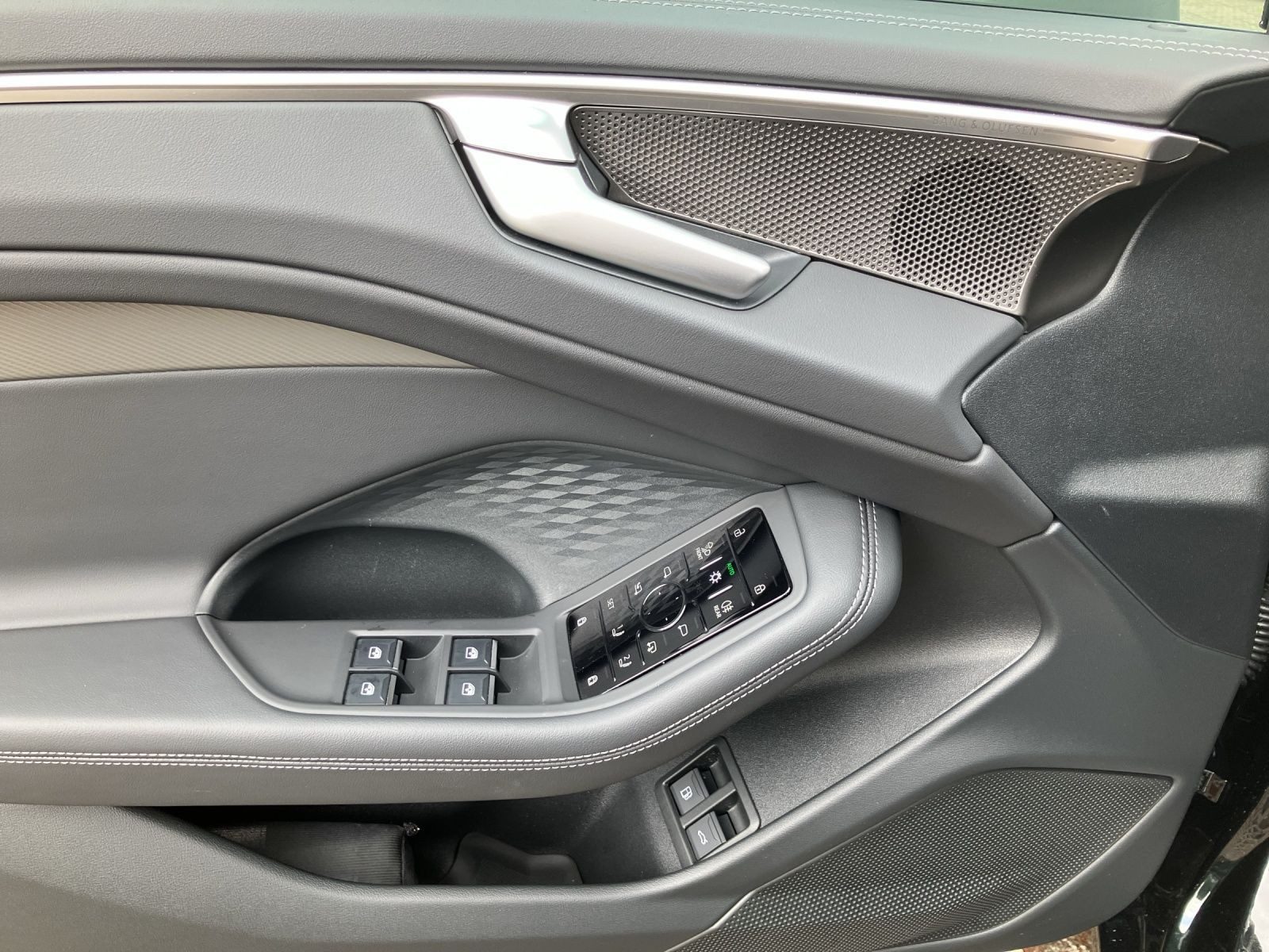 Audi A6 Avant – Foto 8