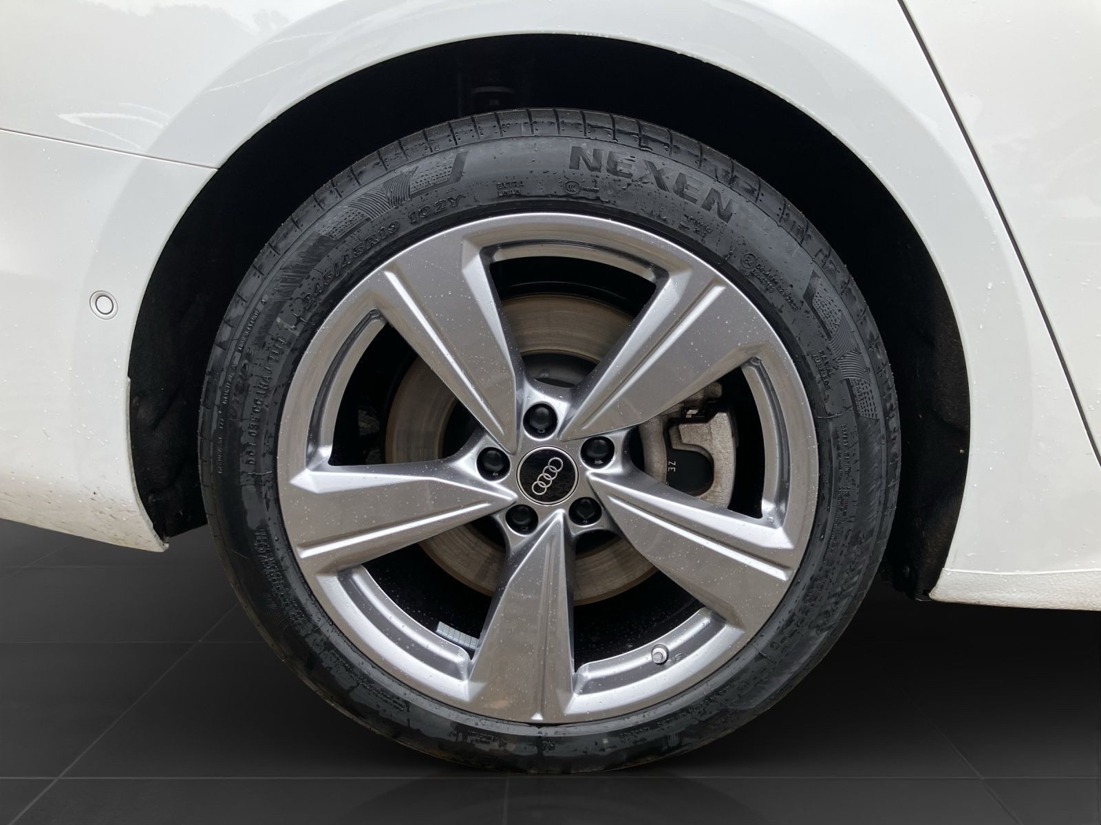 Audi A6 Avant – Foto 7