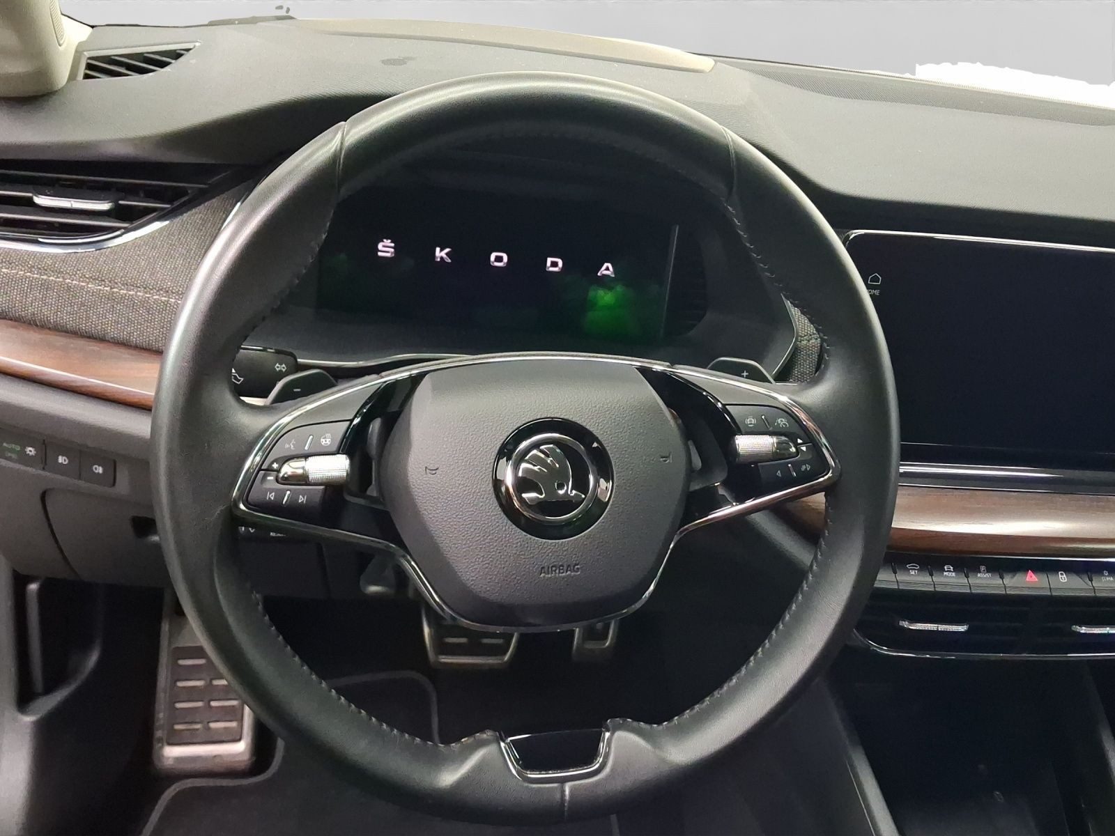 Skoda Octavia – Foto 9