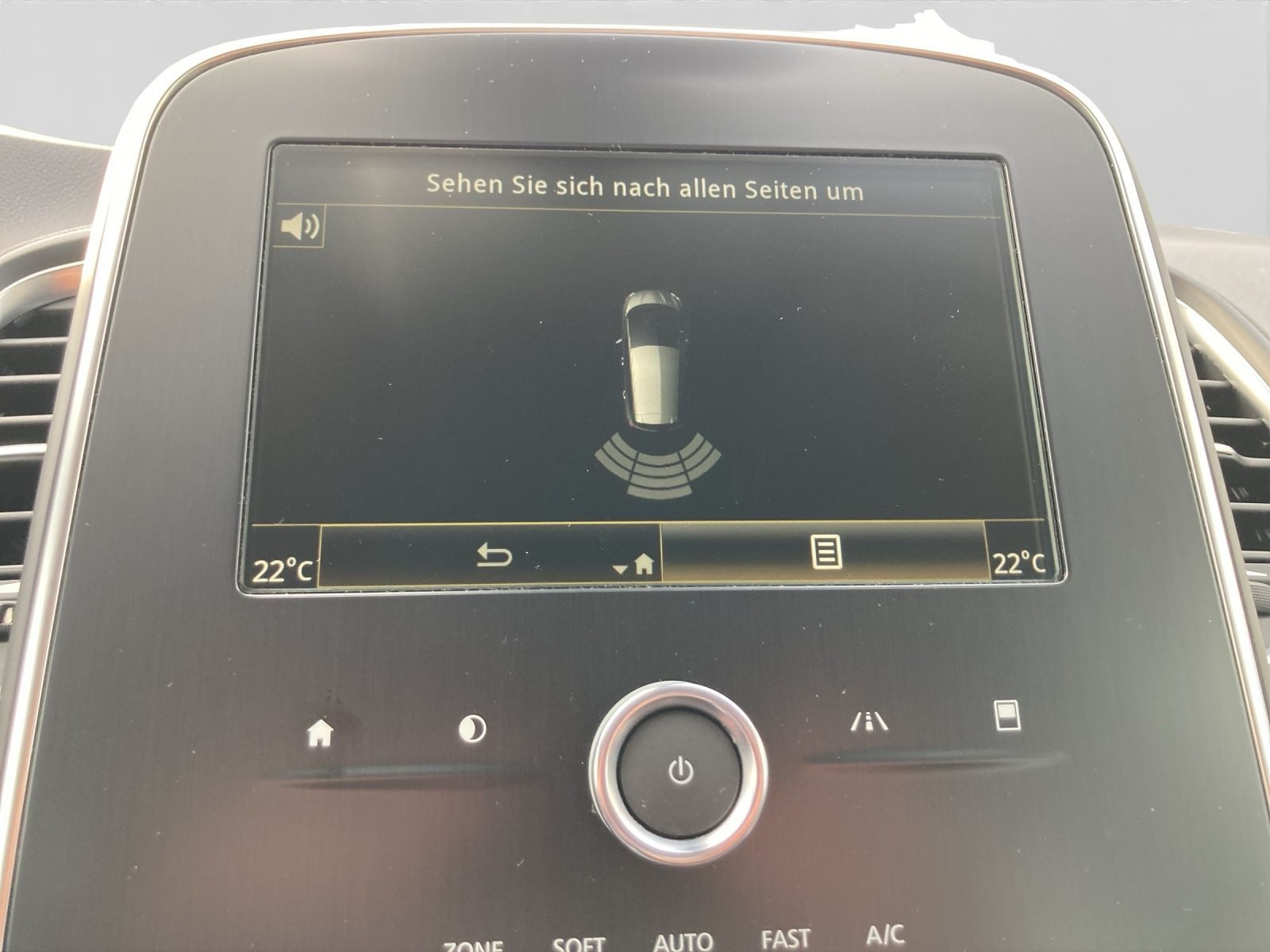 Renault Scenic – Foto 16