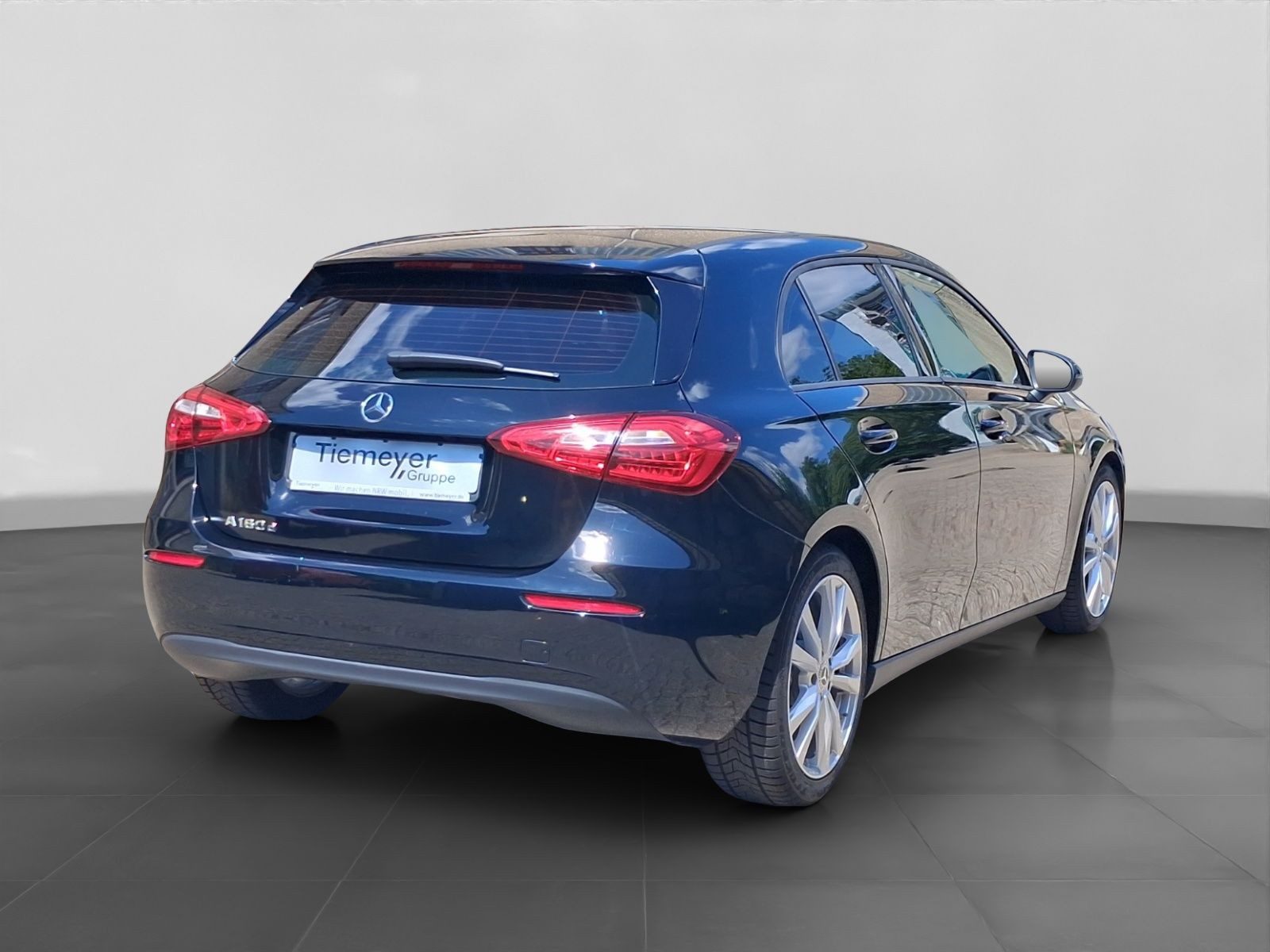 Mercedes-Benz A 180 – Bild 3