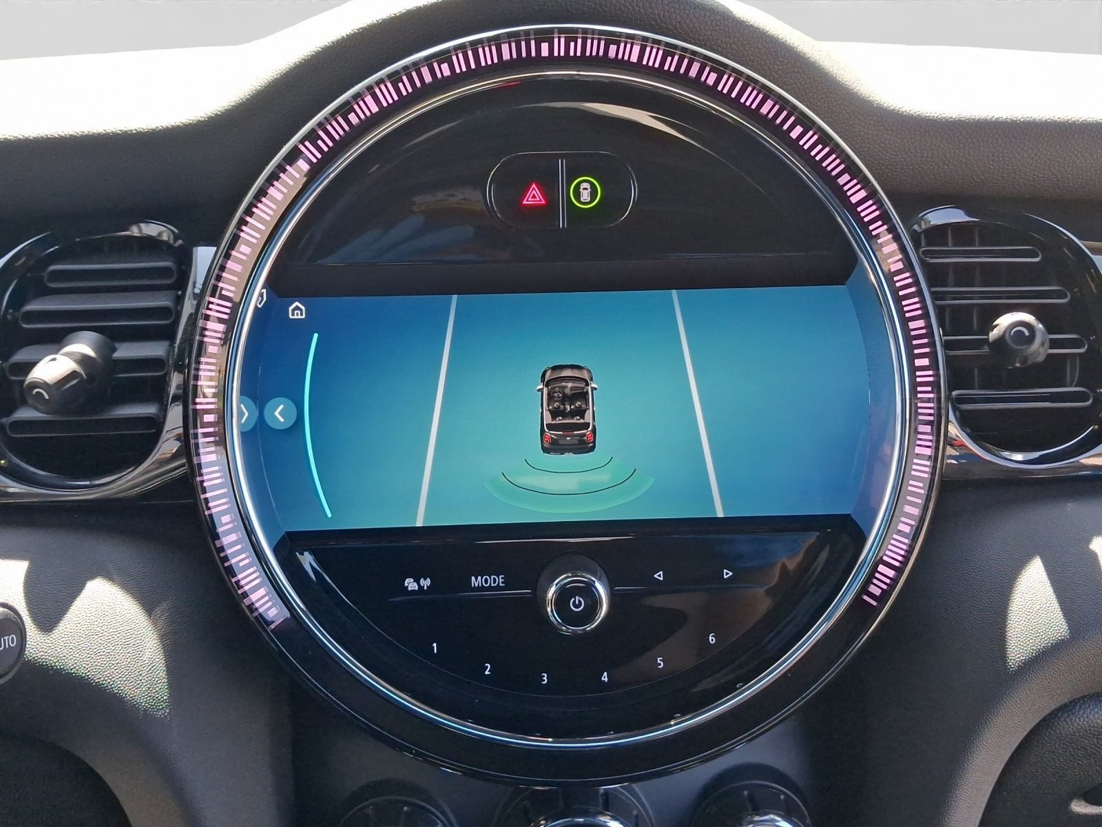MINI (BMW) Cooper Cabrio – Bild 16