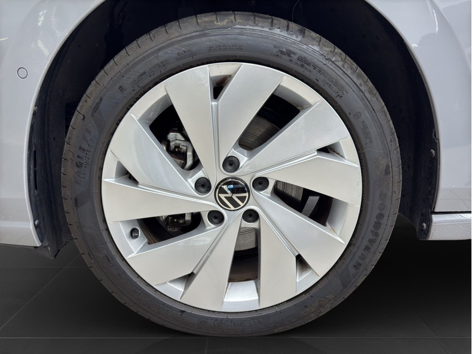 Volkswagen Golf Variant – Bild 7